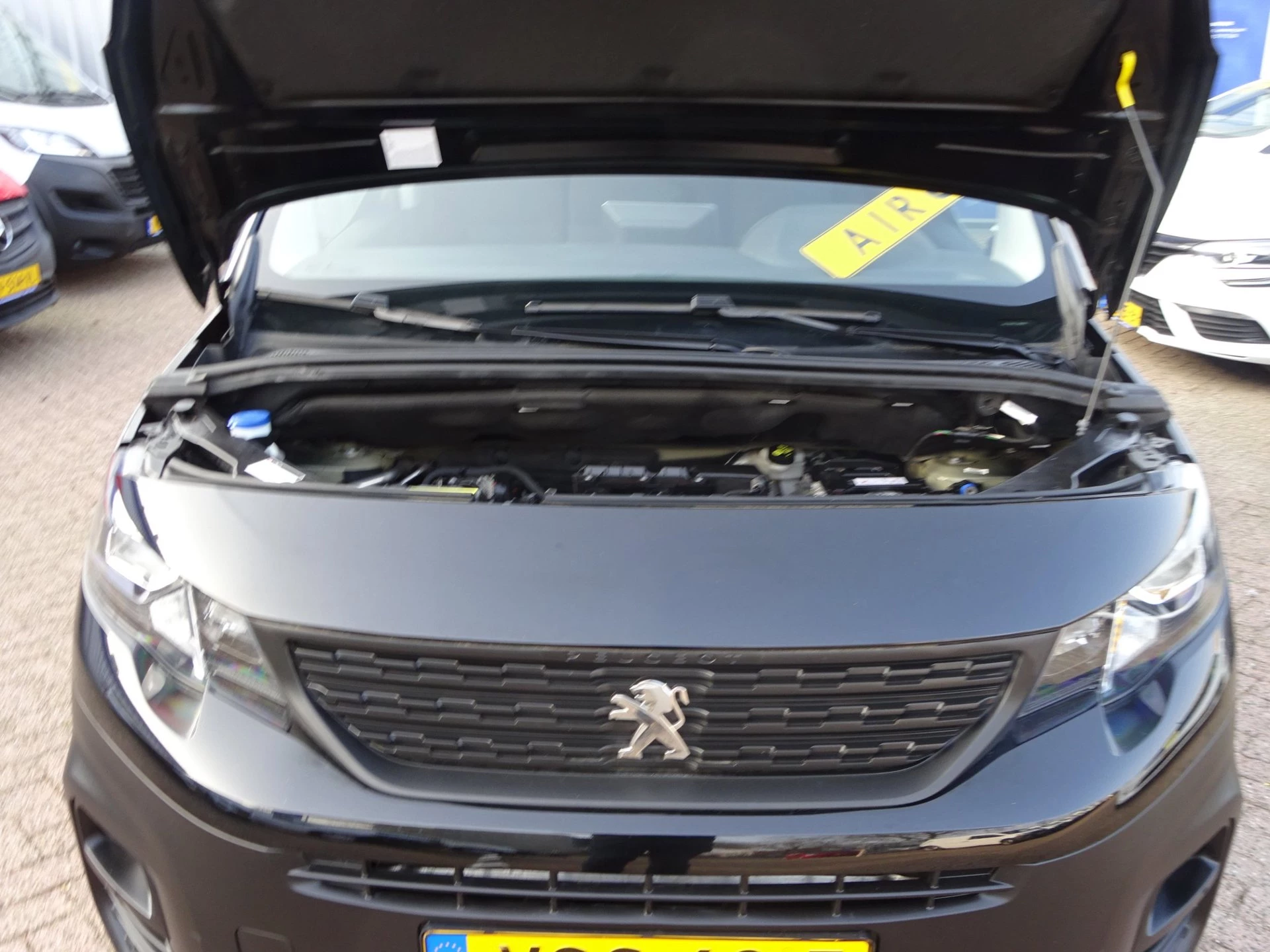 Hoofdafbeelding Peugeot Partner