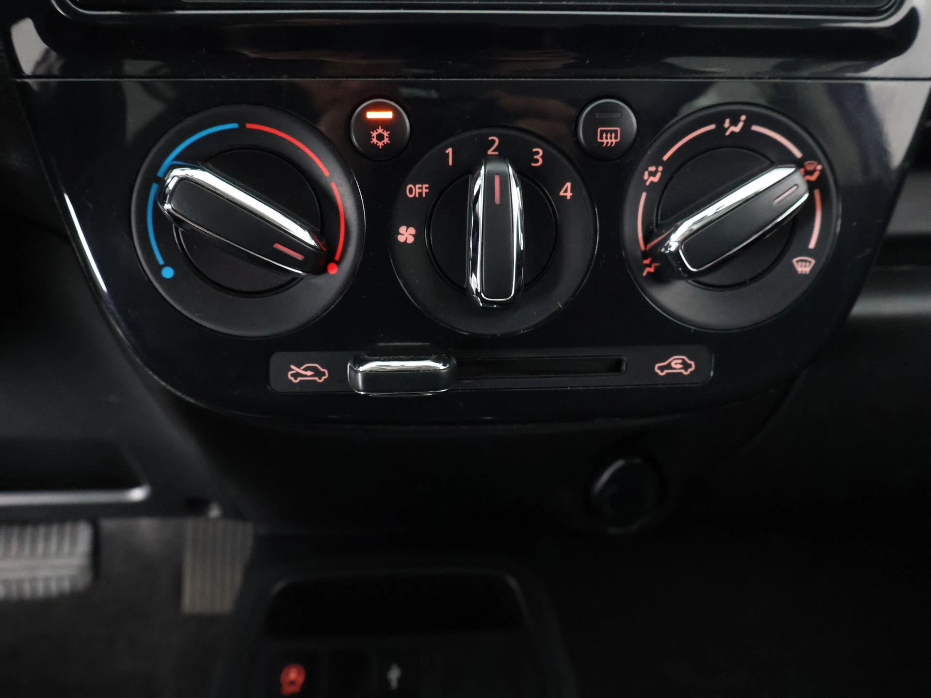 Hoofdafbeelding Mitsubishi Space Star