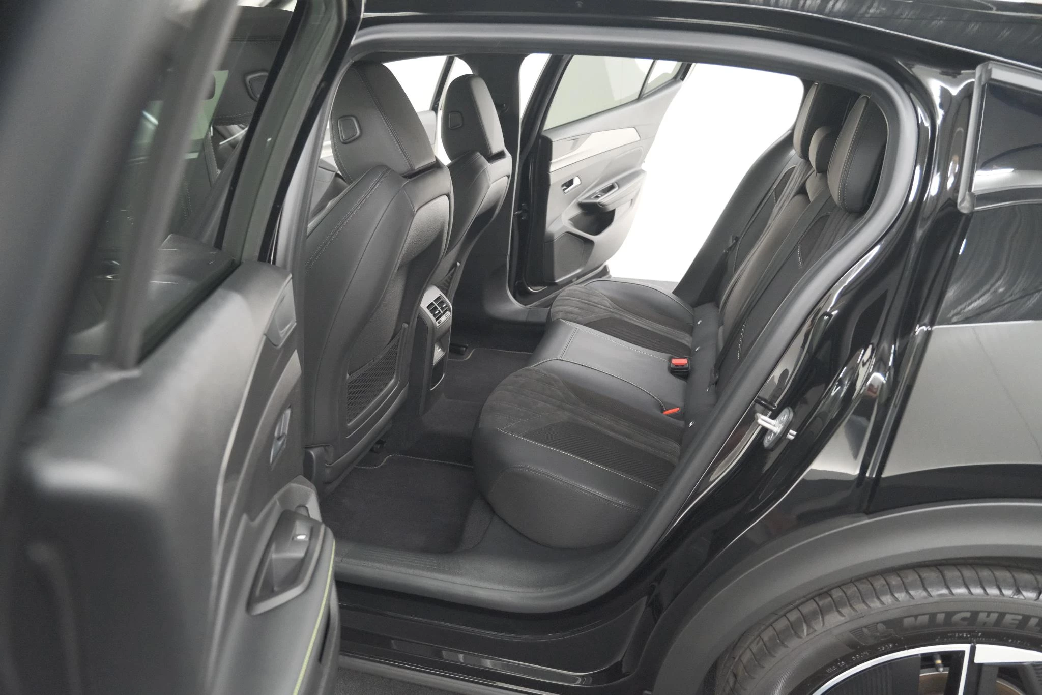 Hoofdafbeelding Peugeot 408