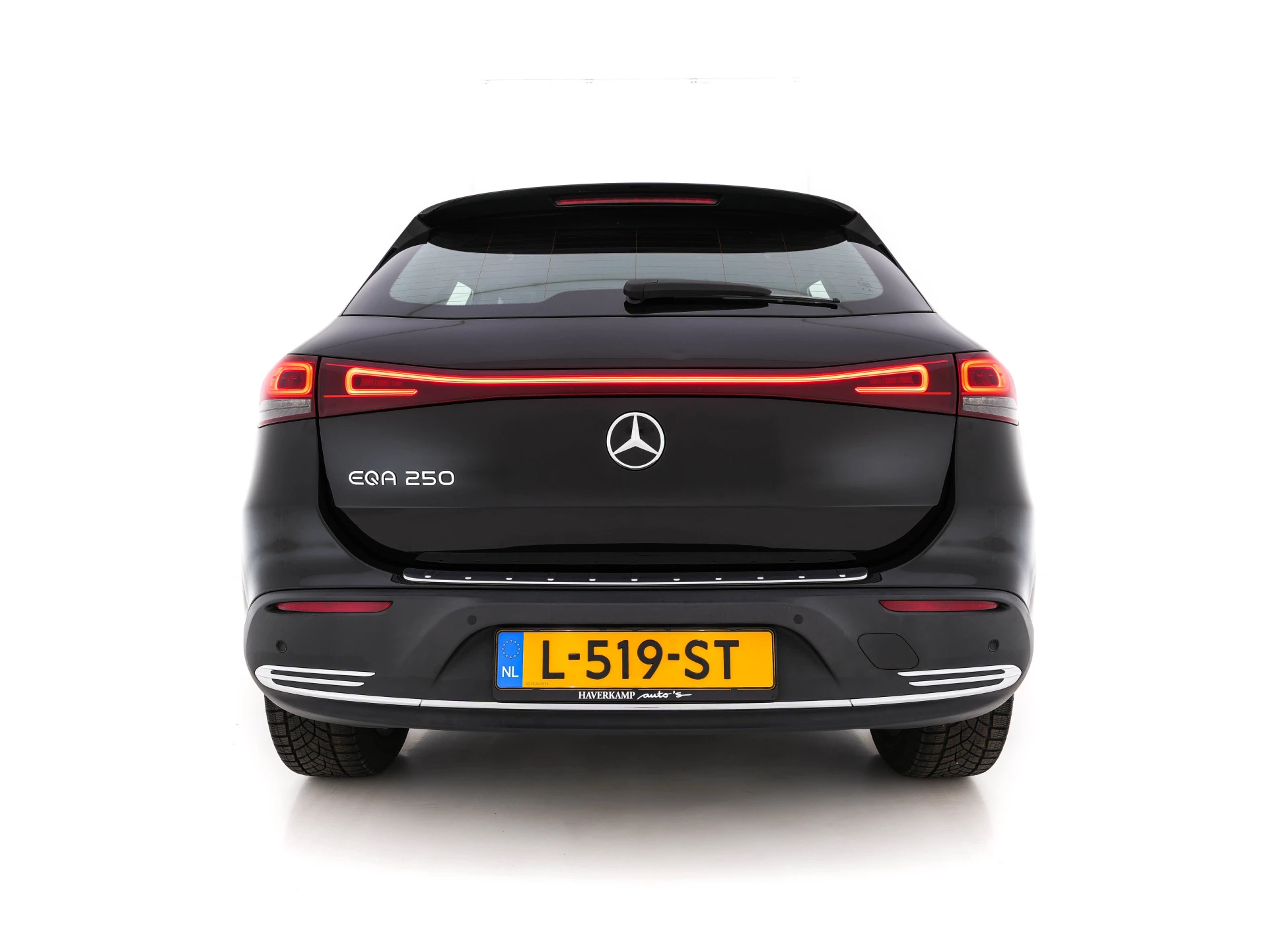 Hoofdafbeelding Mercedes-Benz EQA
