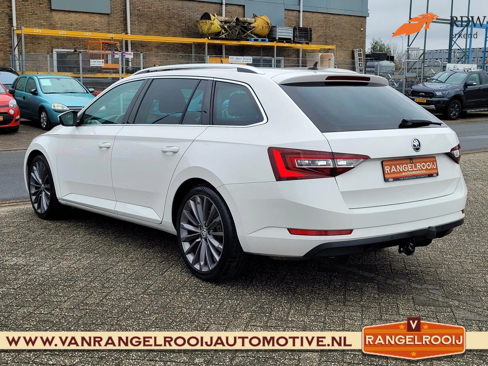 Hoofdafbeelding Škoda Superb