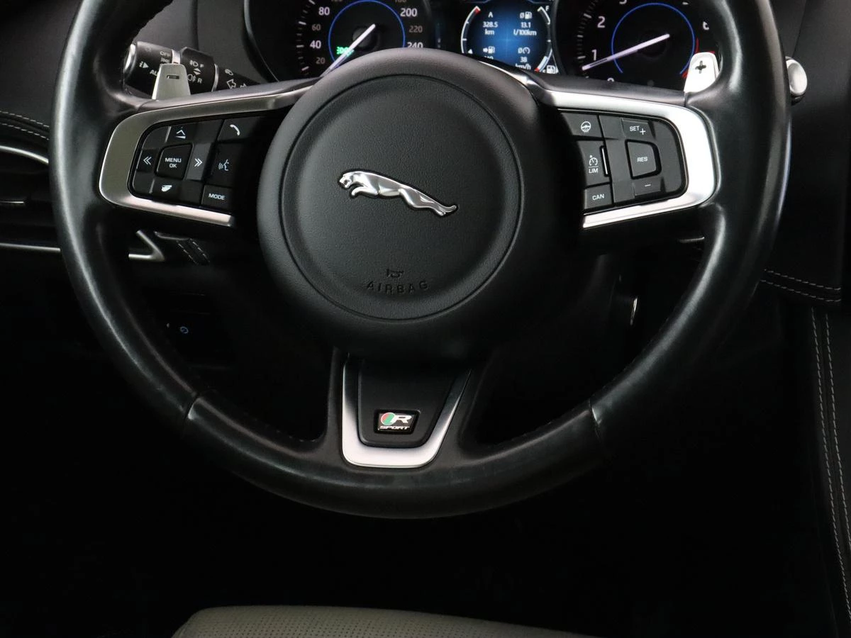 Hoofdafbeelding Jaguar F-PACE