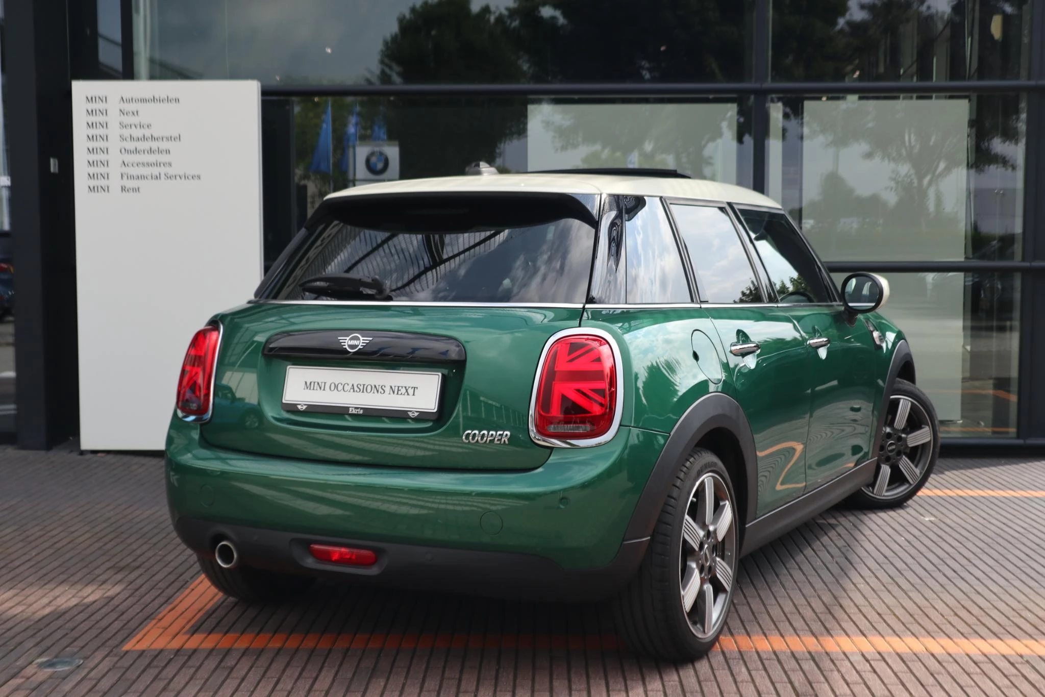 Hoofdafbeelding MINI Cooper
