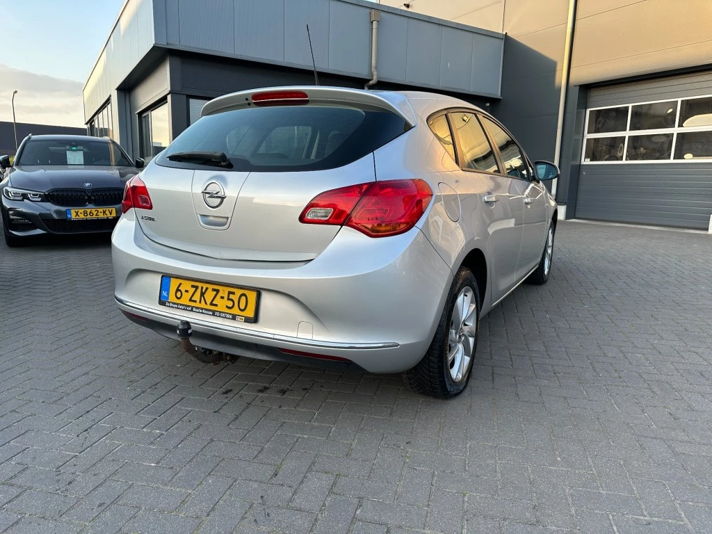 Hoofdafbeelding Opel Astra