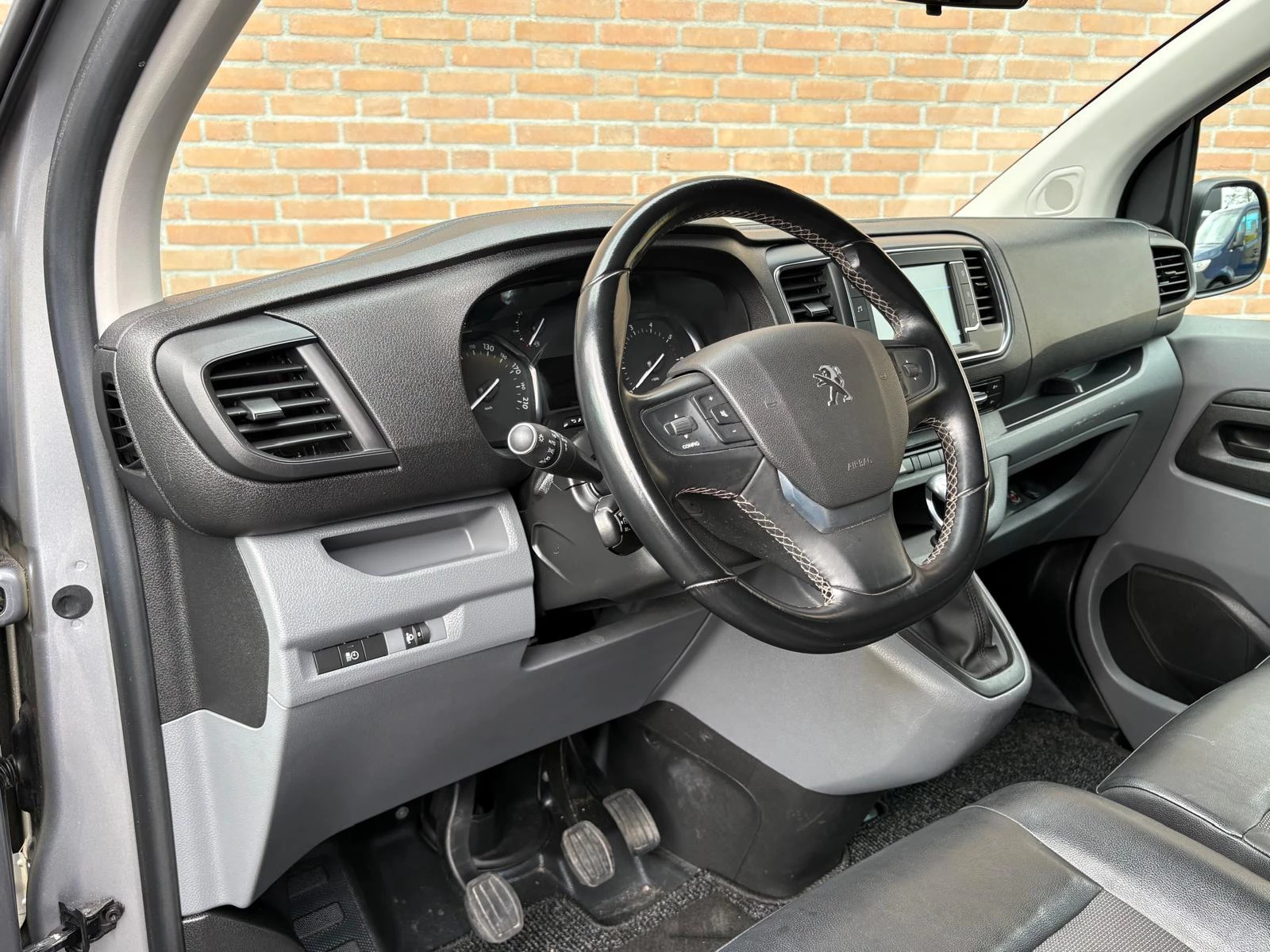 Hoofdafbeelding Peugeot Expert