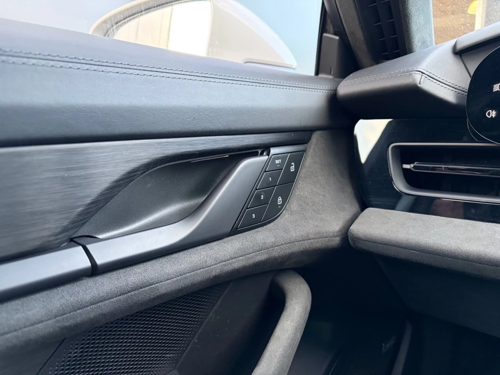 Hoofdafbeelding Porsche Taycan