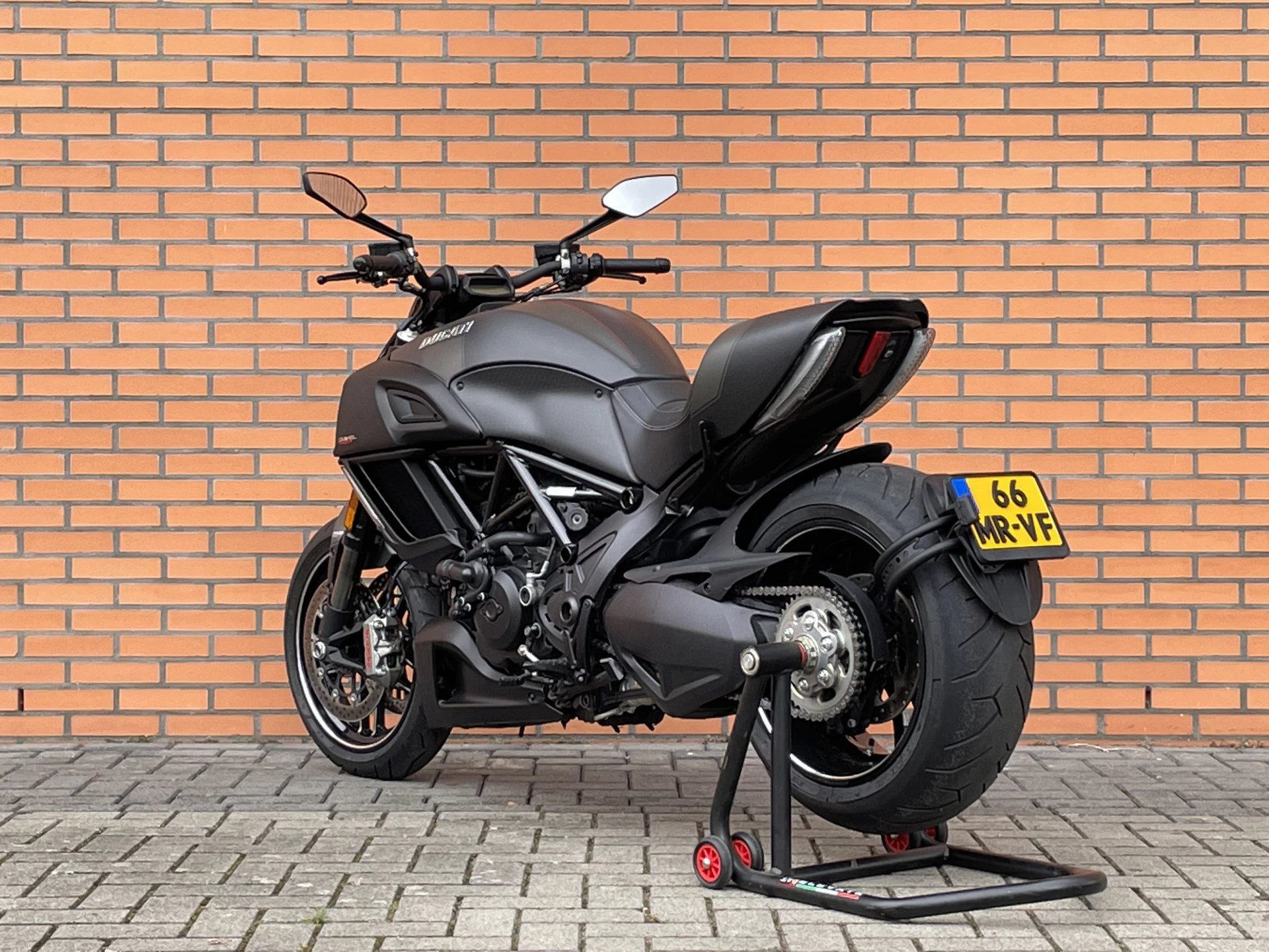 Hoofdafbeelding Ducati Diavel