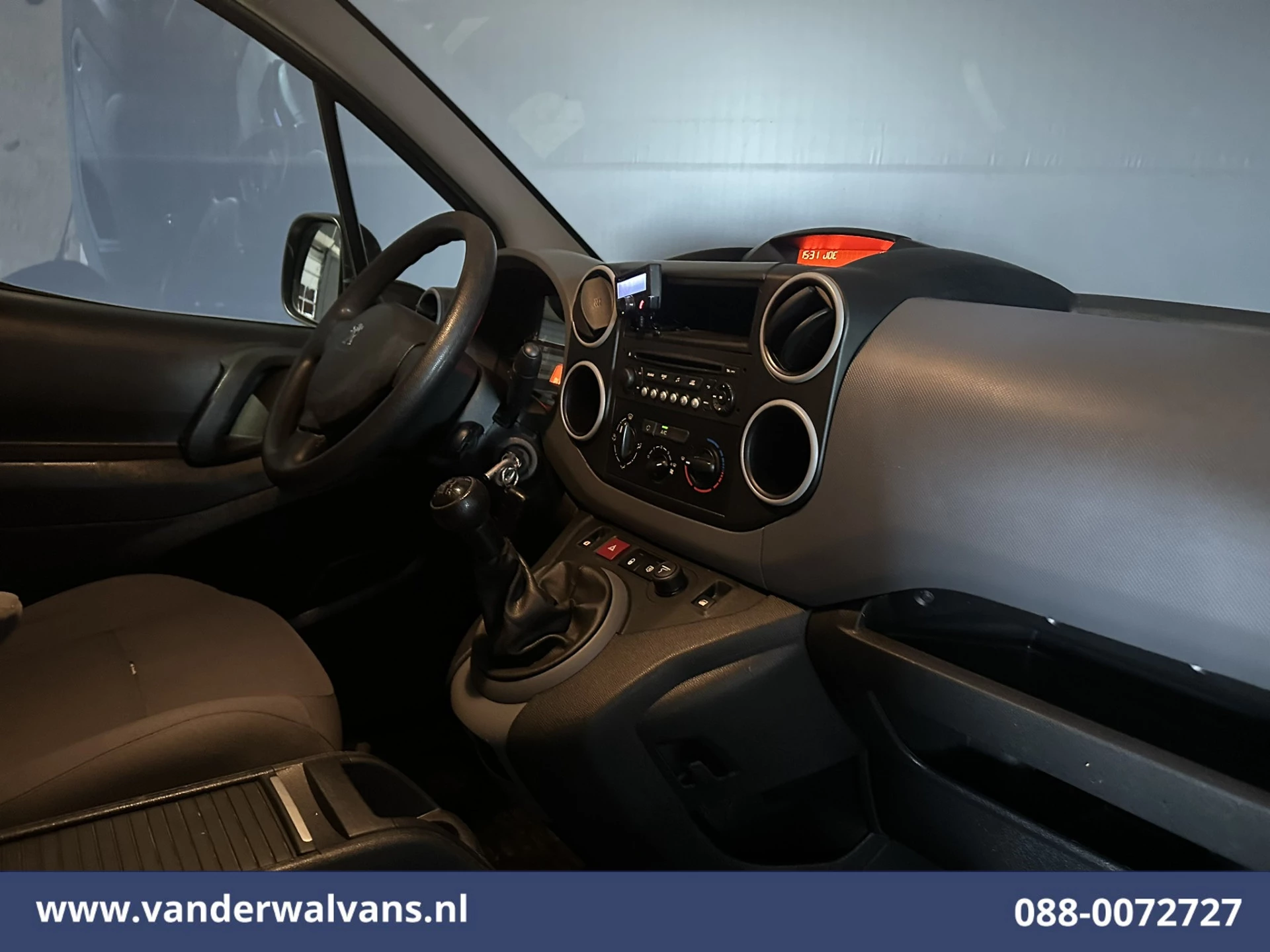 Hoofdafbeelding Peugeot Partner