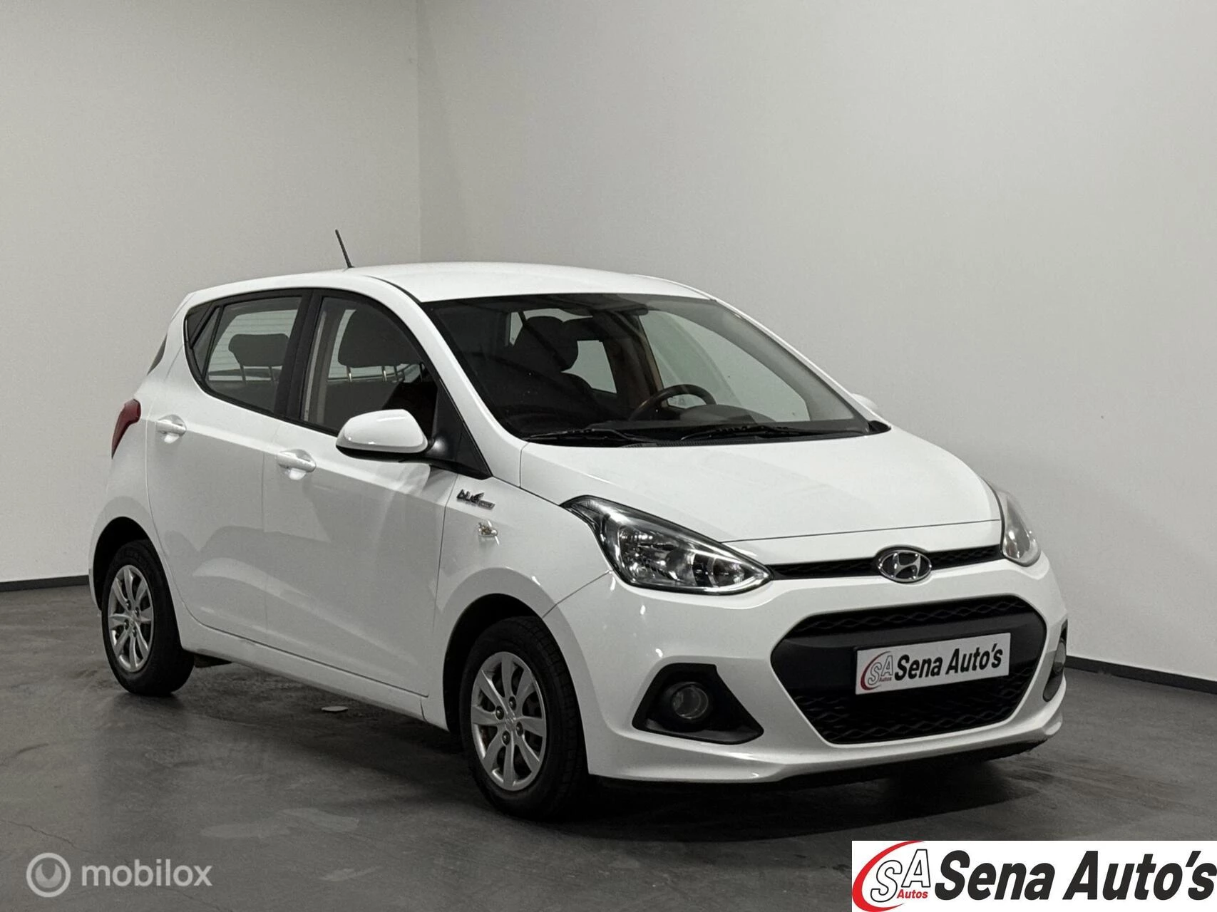 Hoofdafbeelding Hyundai i10
