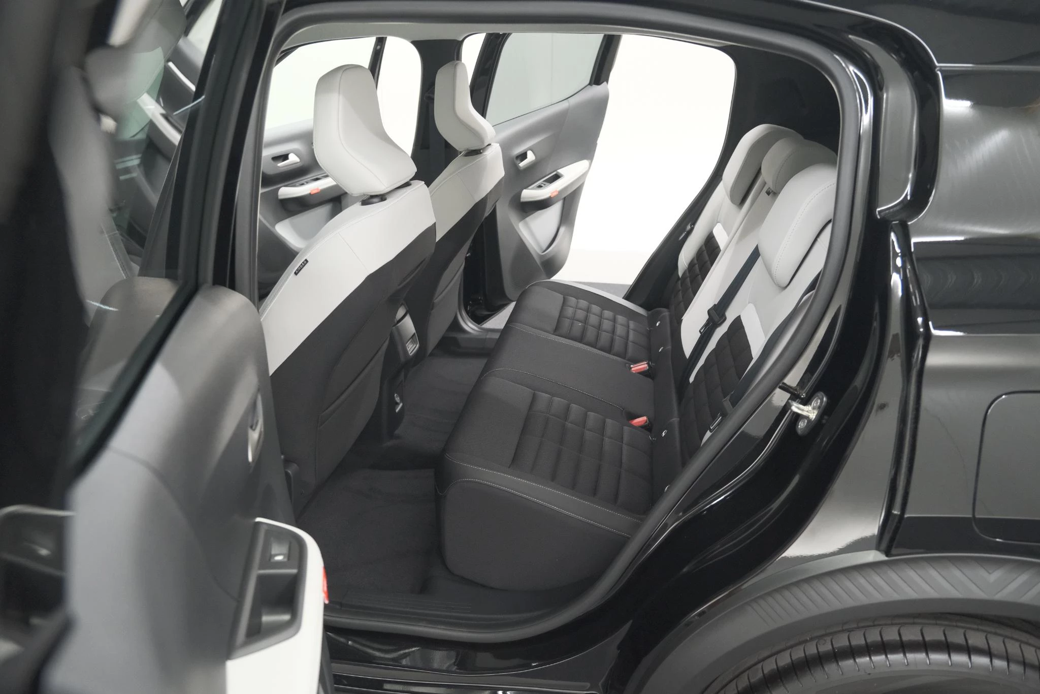 Hoofdafbeelding Citroën ë-C3 Aircross