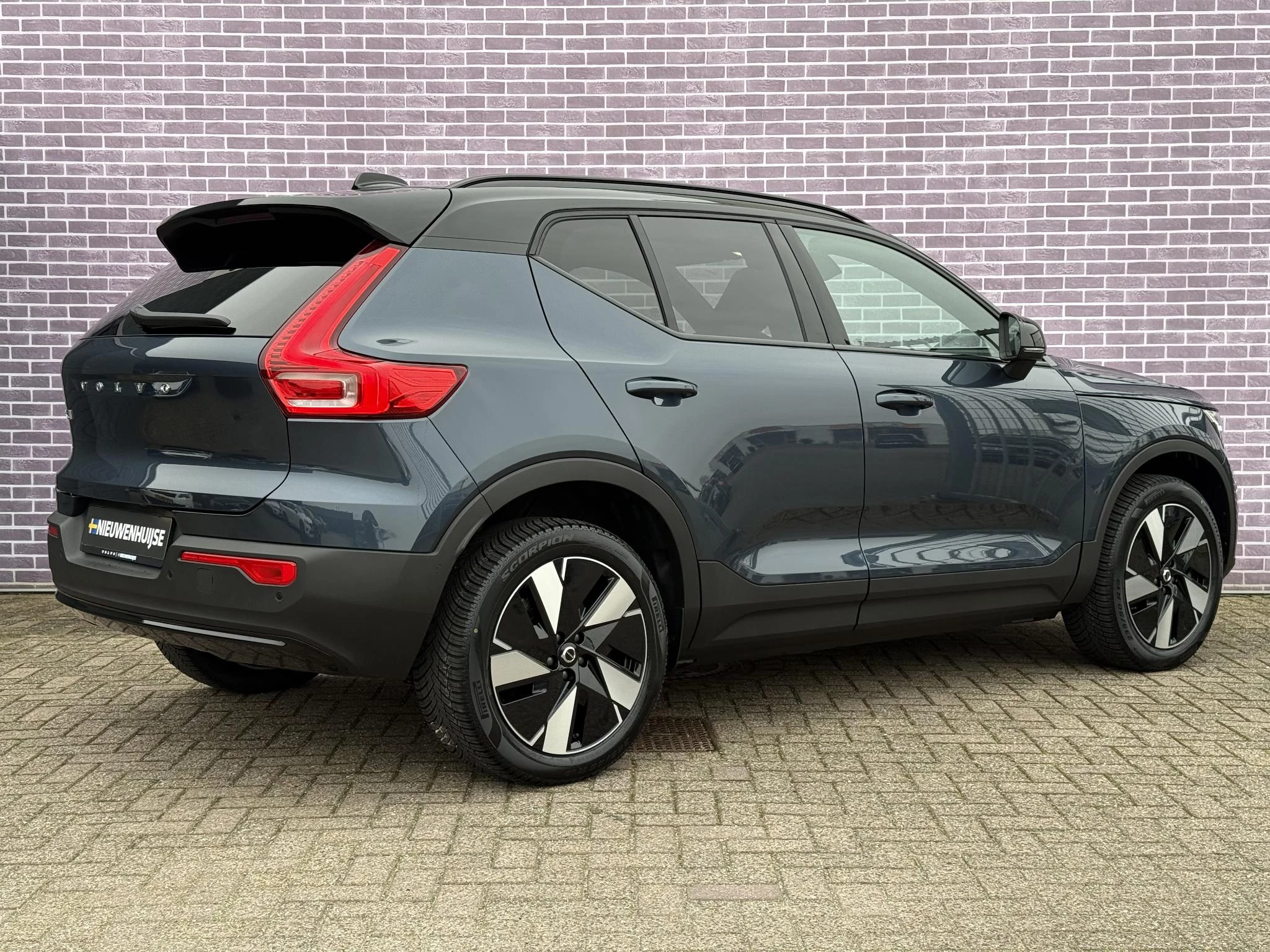 Hoofdafbeelding Volvo EX40