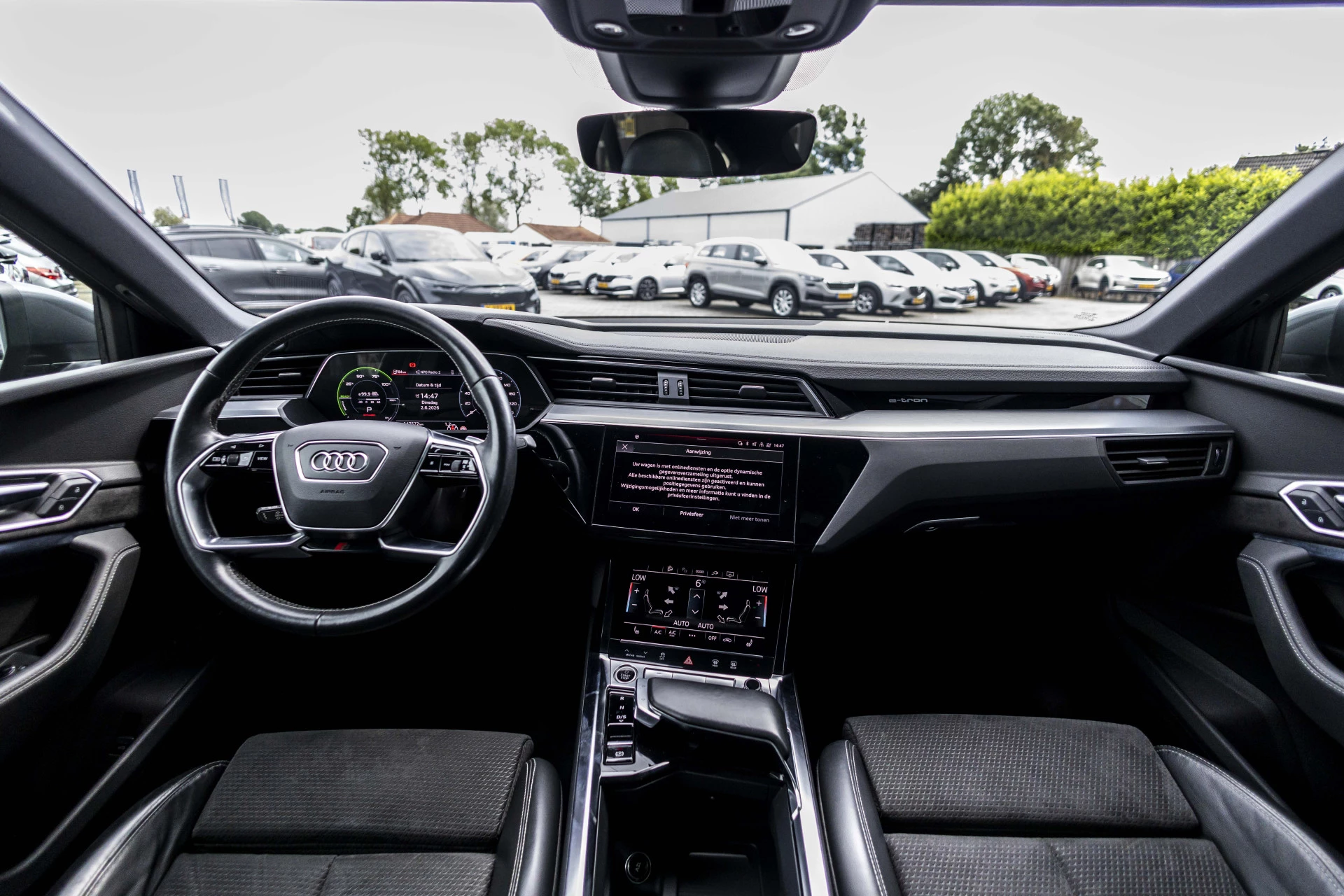 Hoofdafbeelding Audi e-tron