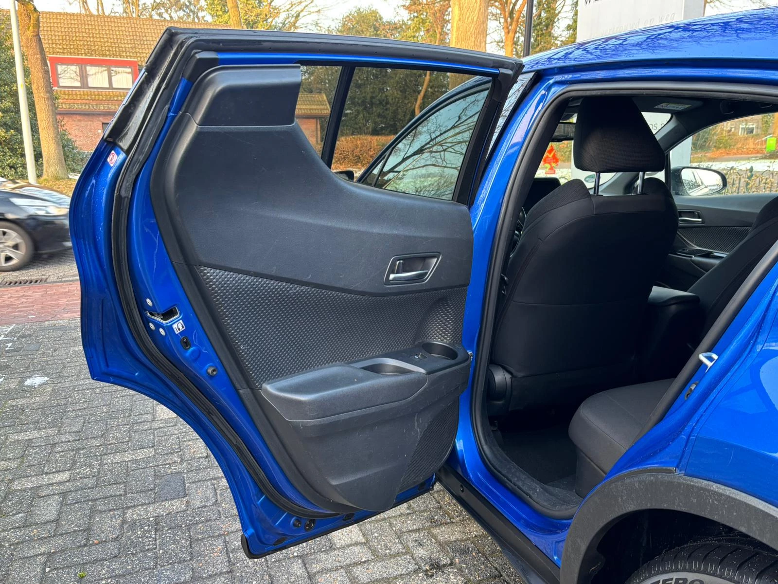 Hoofdafbeelding Toyota C-HR