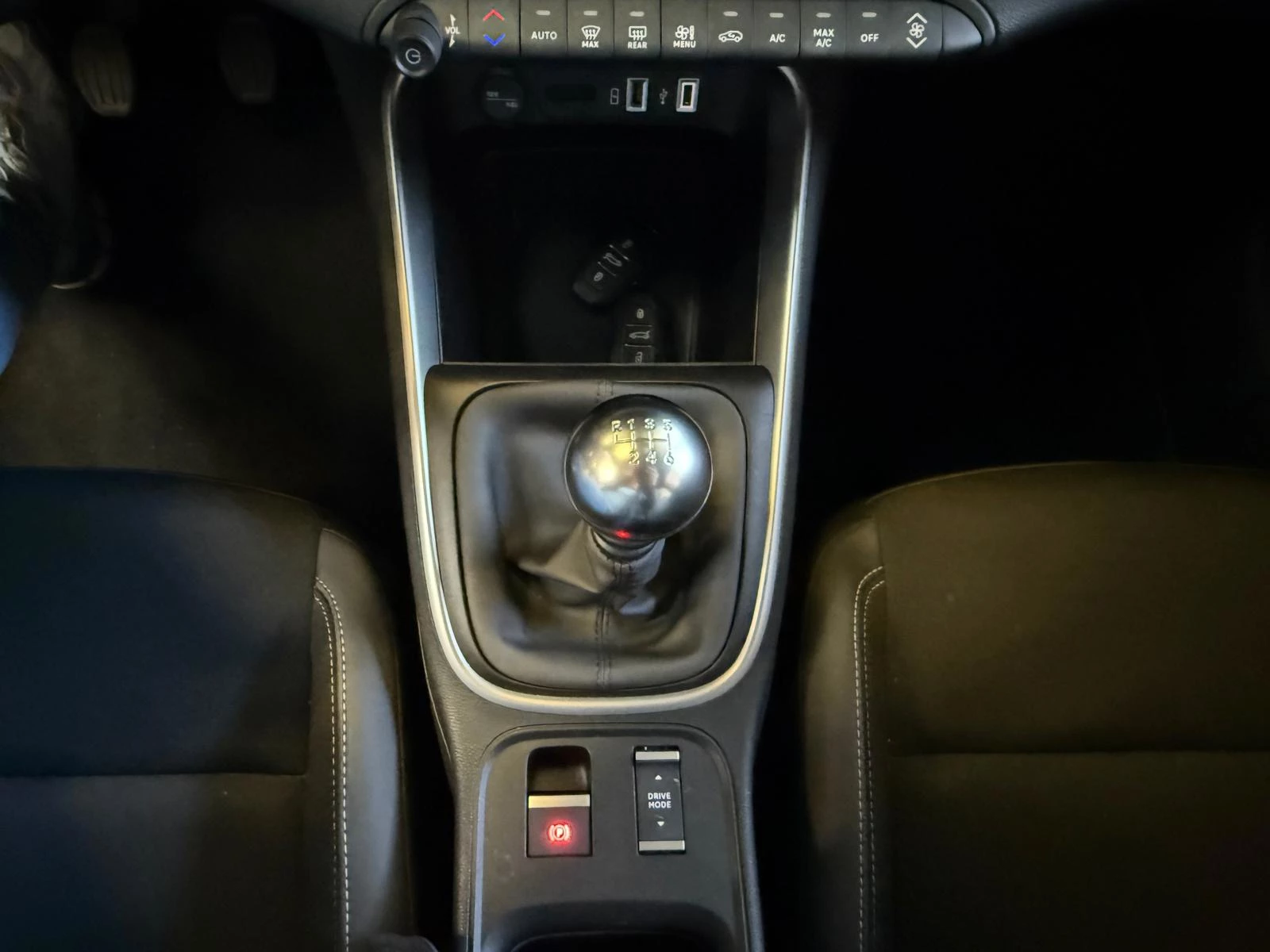 Hoofdafbeelding Jeep Avenger