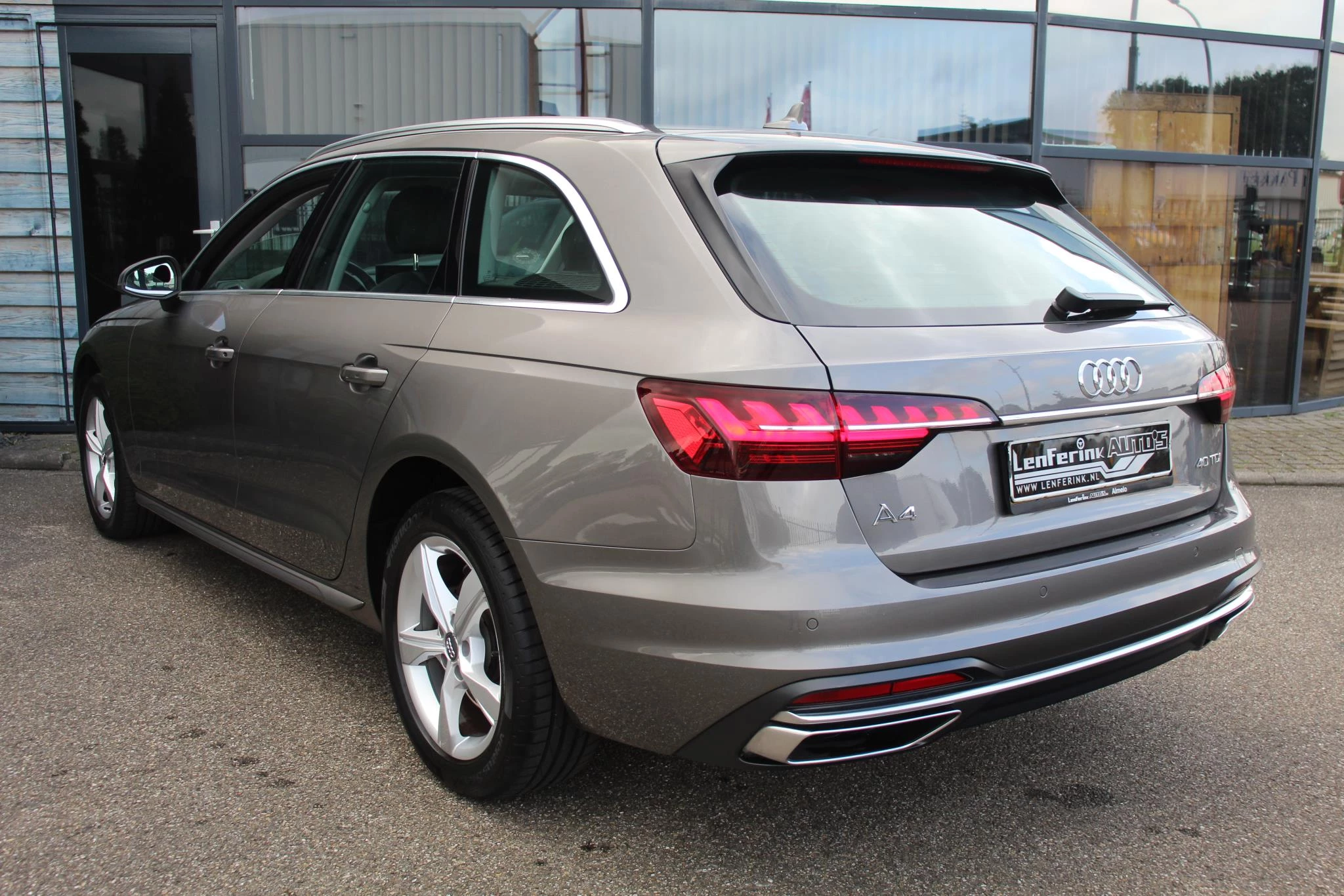 Hoofdafbeelding Audi A4