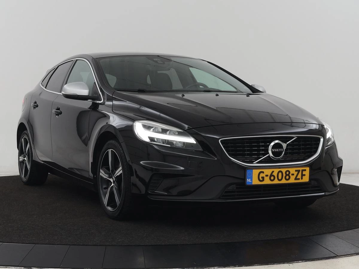 Hoofdafbeelding Volvo V40