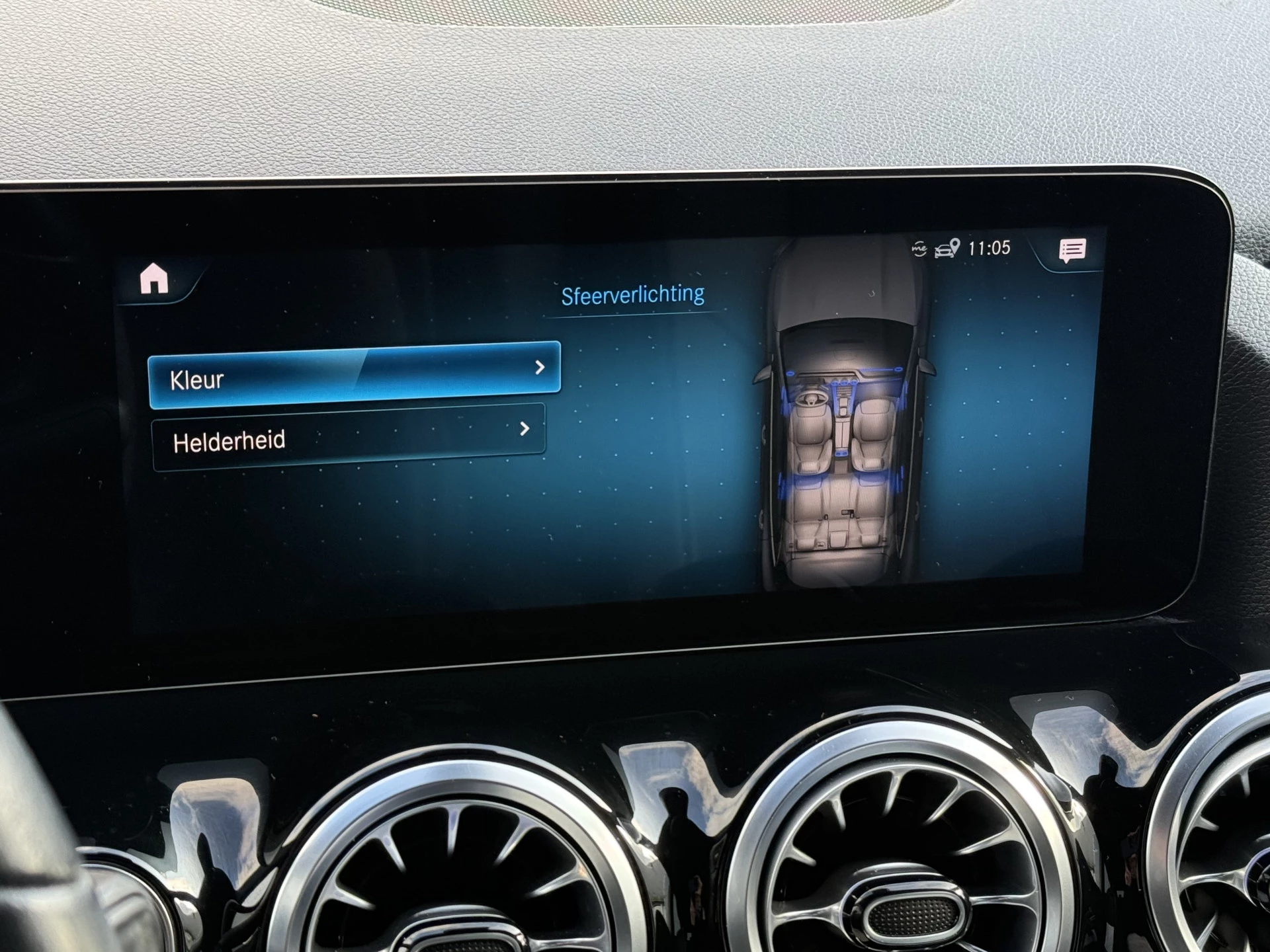 Hoofdafbeelding Mercedes-Benz EQA