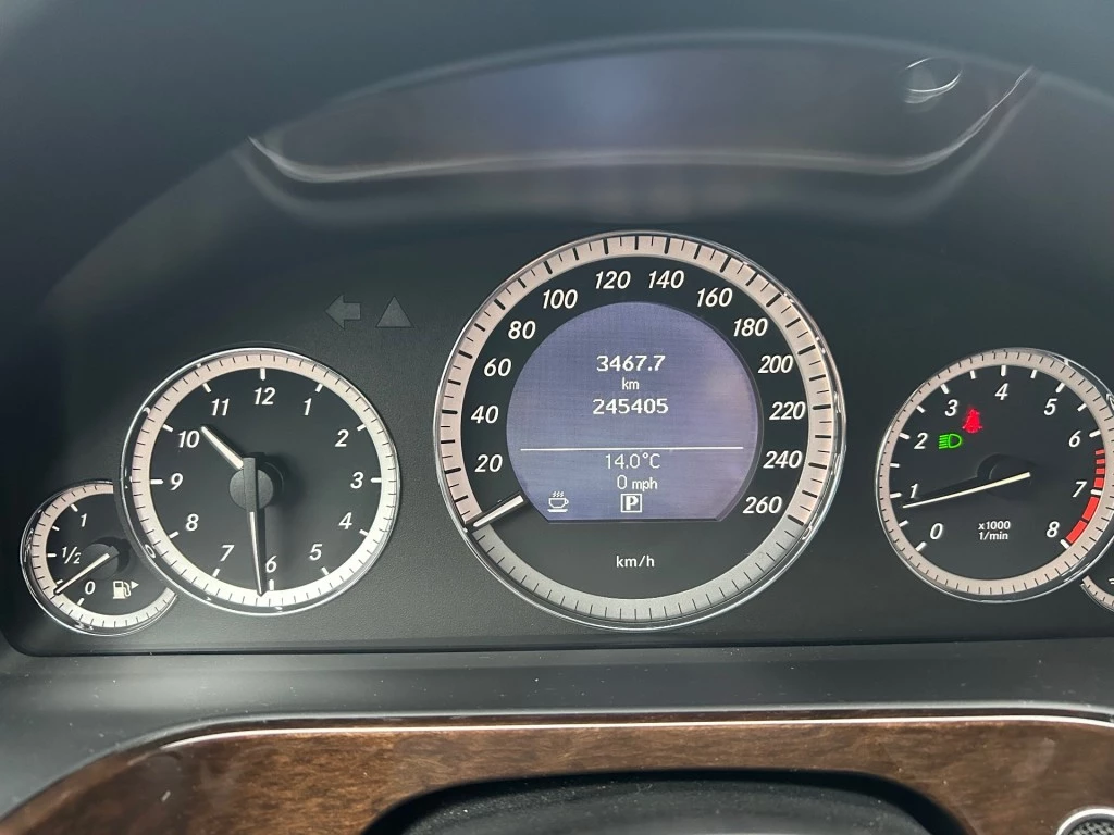 Hoofdafbeelding Mercedes-Benz 200