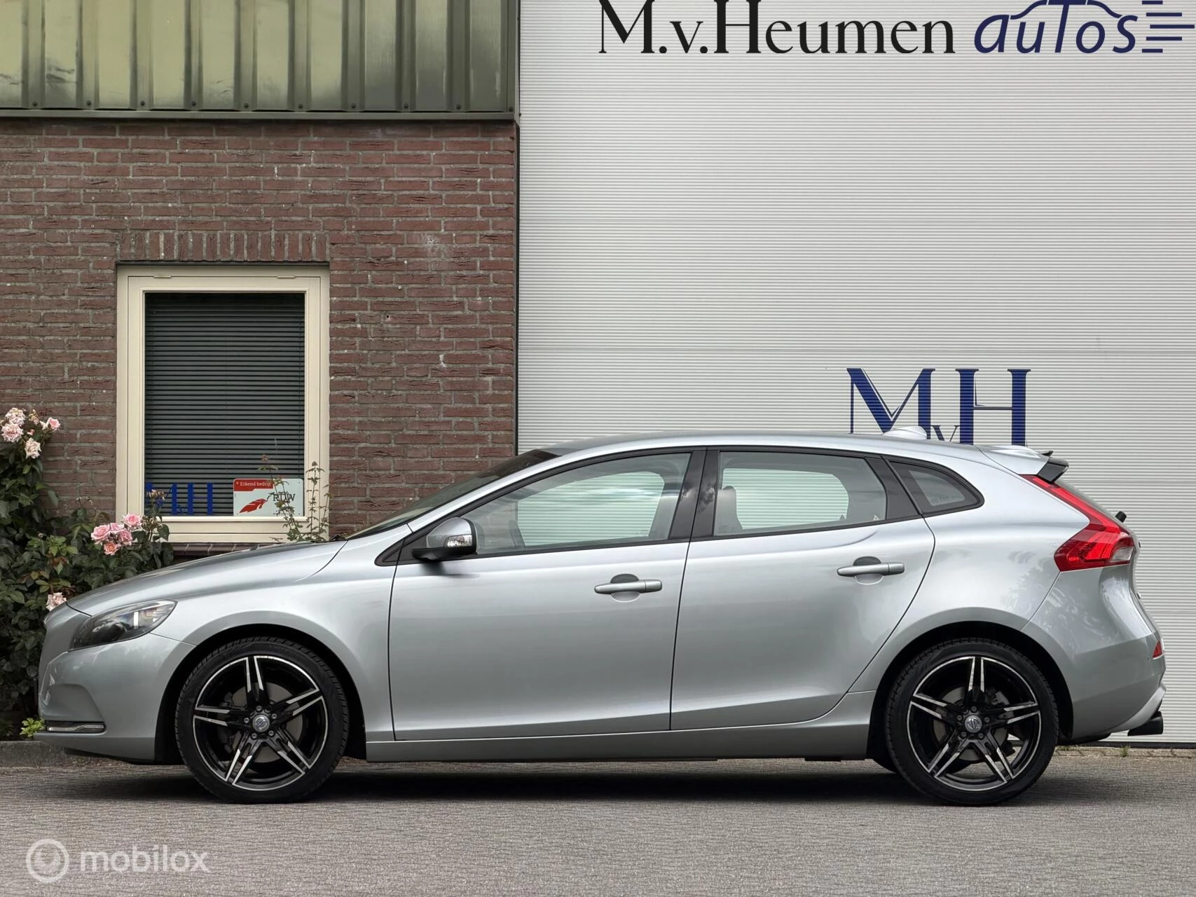 Hoofdafbeelding Volvo V40