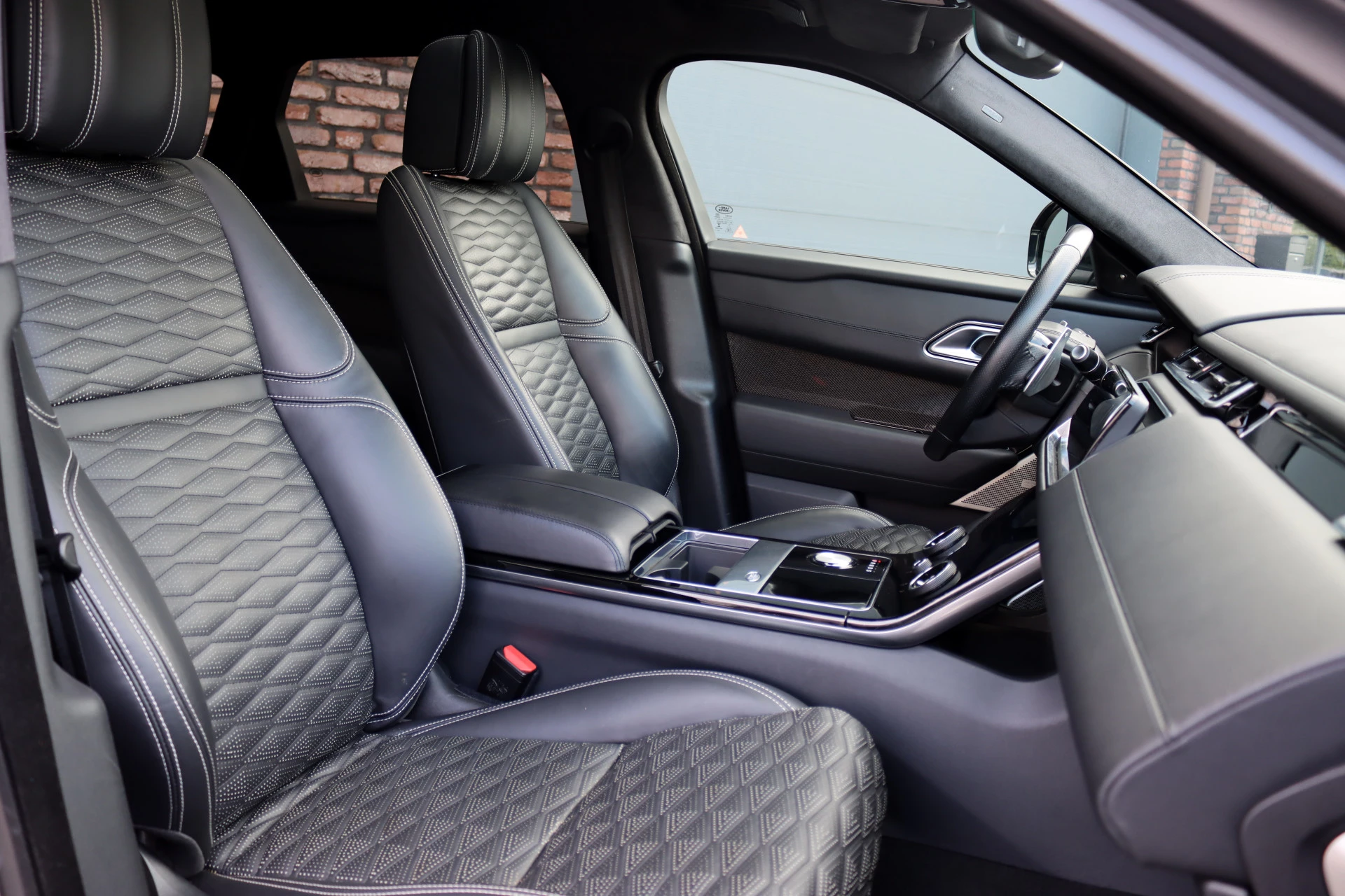Hoofdafbeelding Land Rover Range Rover Velar