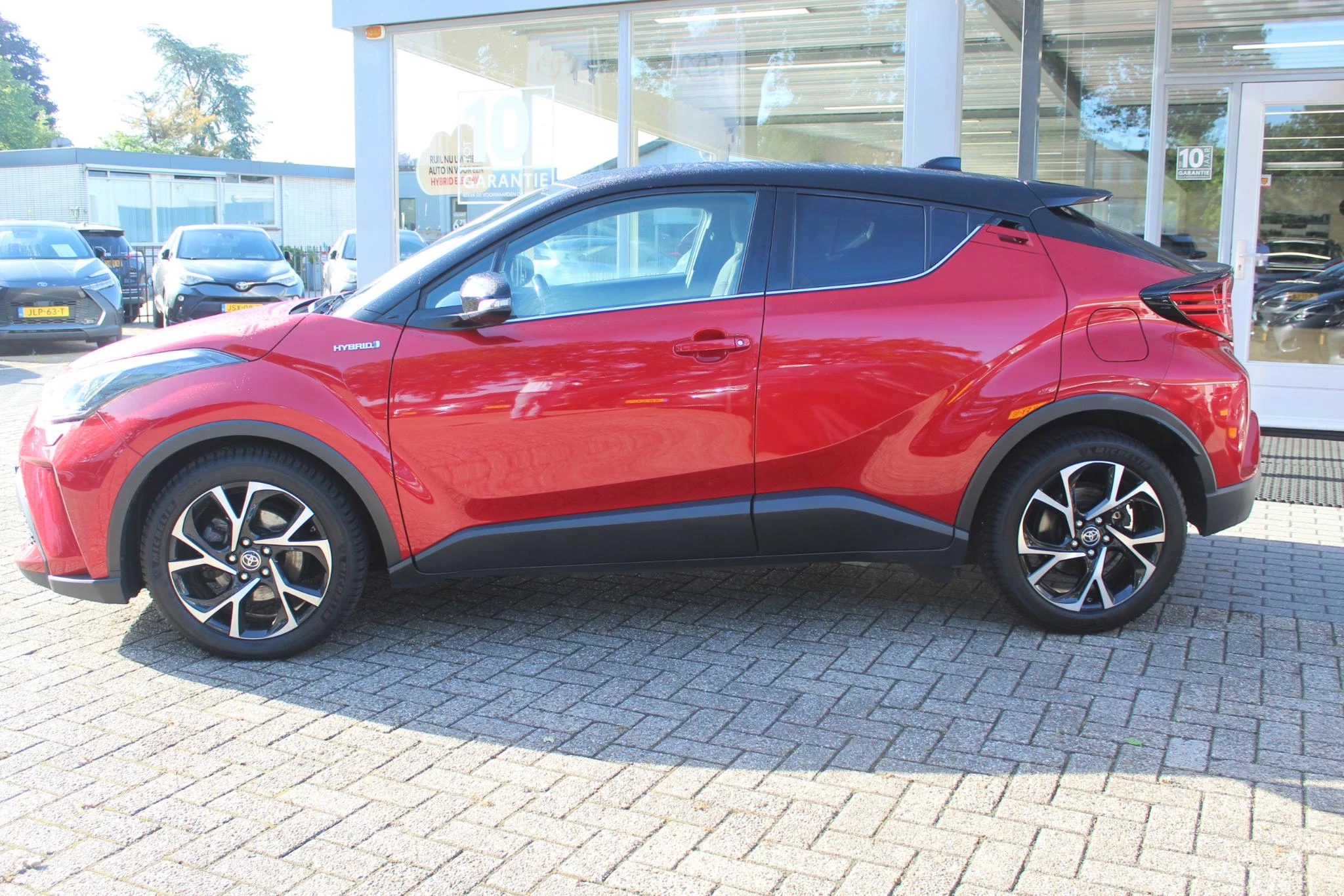 Hoofdafbeelding Toyota C-HR