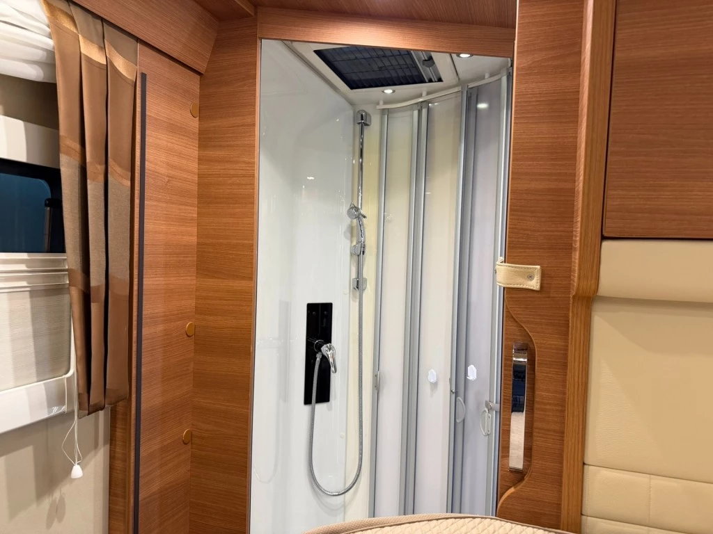 Hoofdafbeelding Carthago Chic C-line