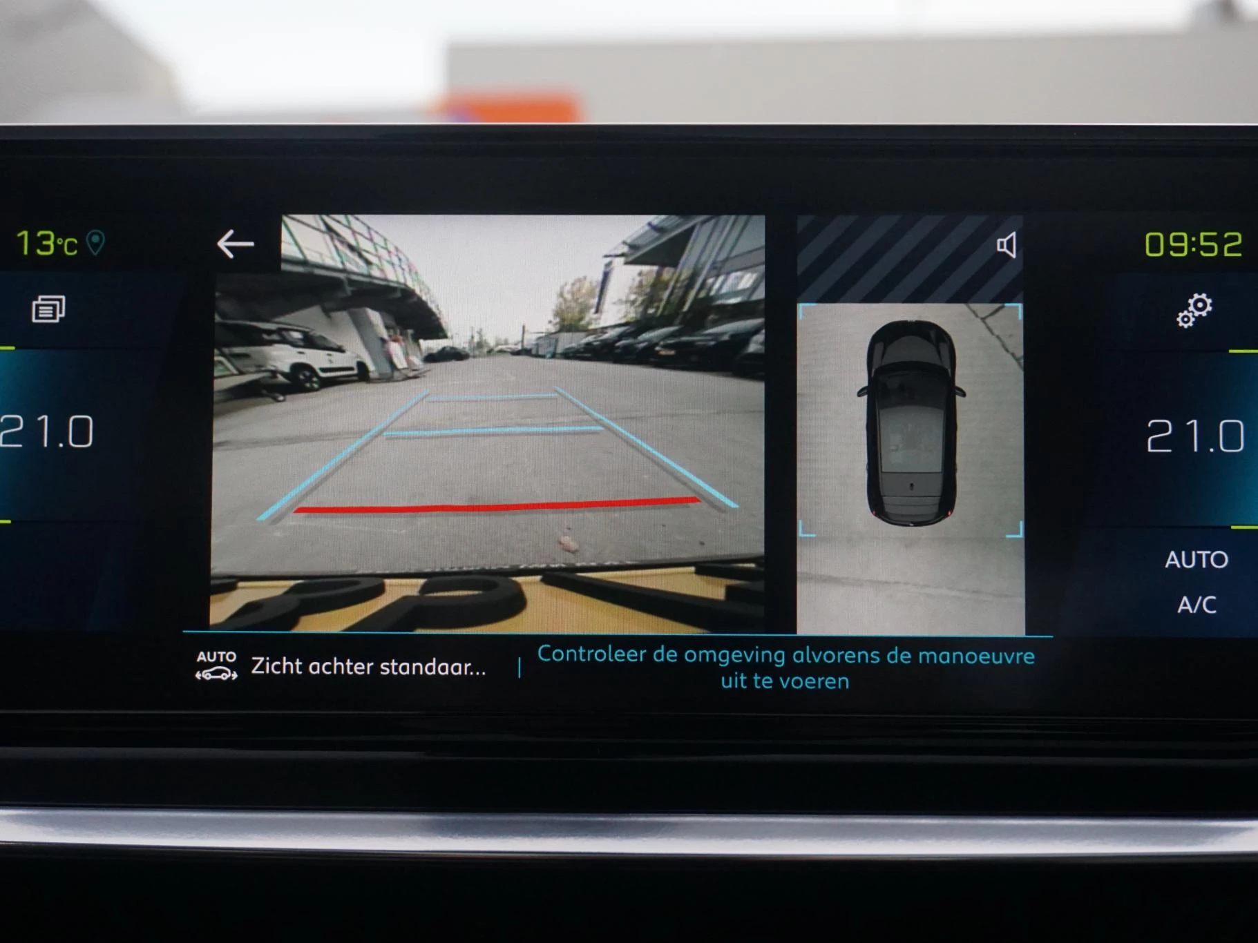 Hoofdafbeelding Peugeot e-208