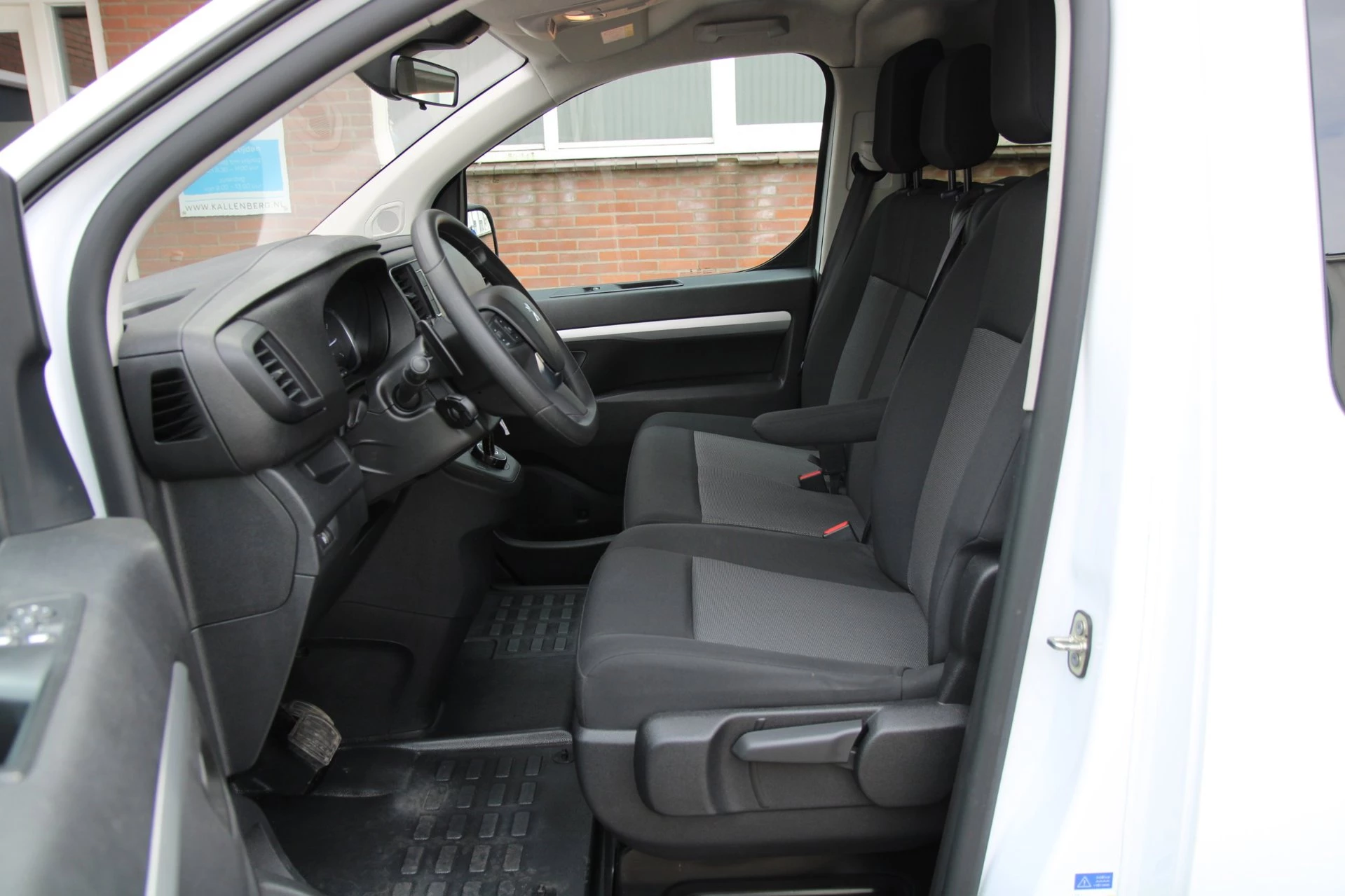 Hoofdafbeelding Peugeot Expert