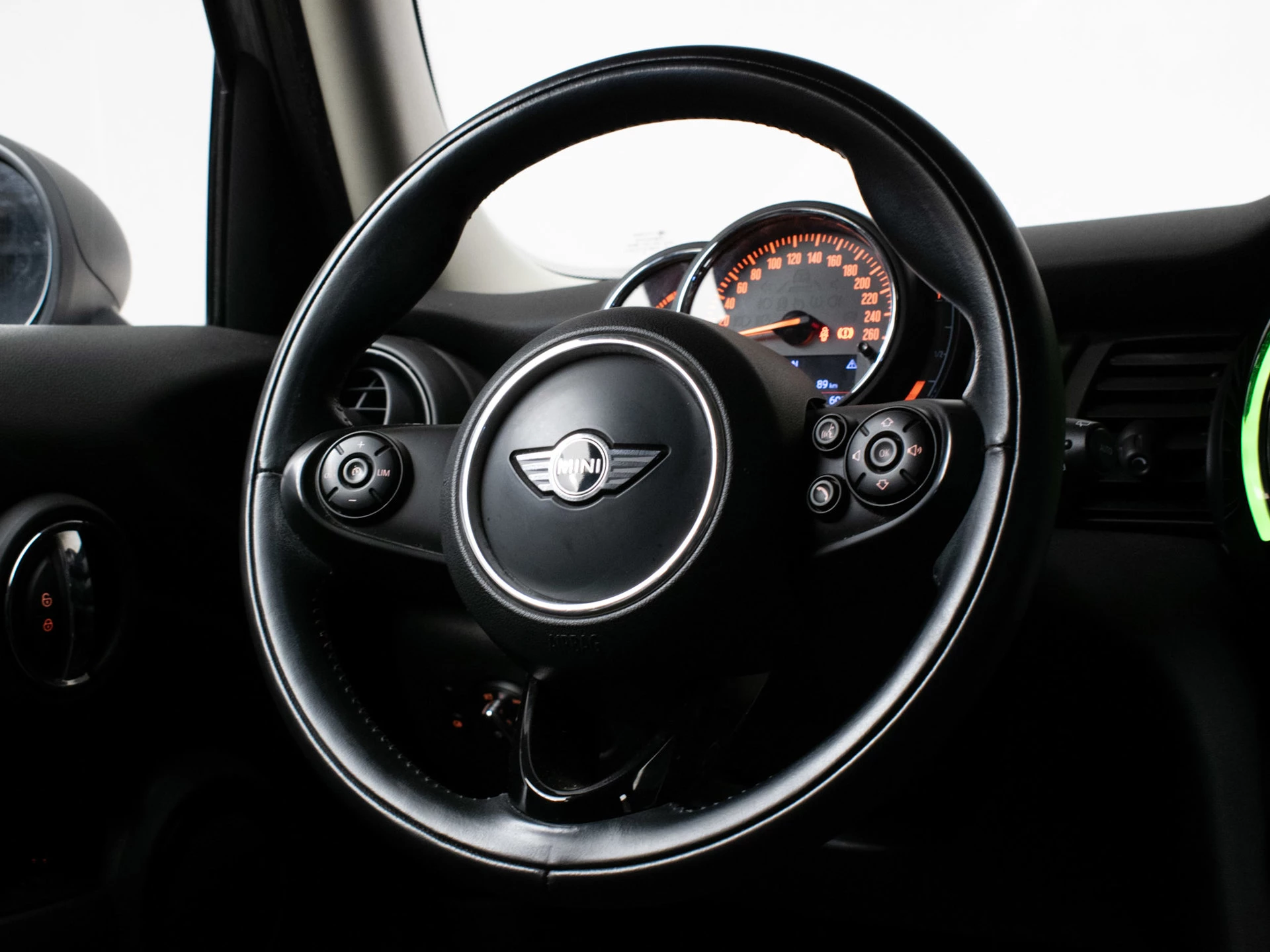 Hoofdafbeelding MINI One