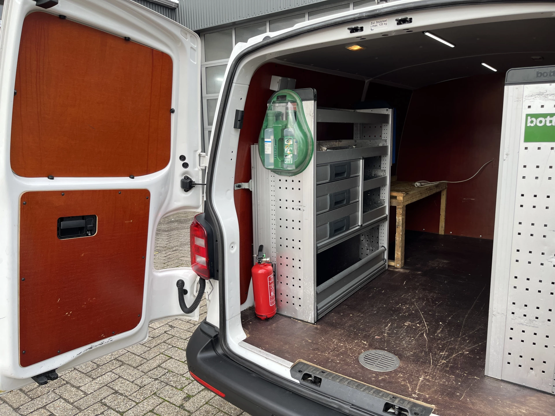 Hoofdafbeelding Volkswagen Transporter