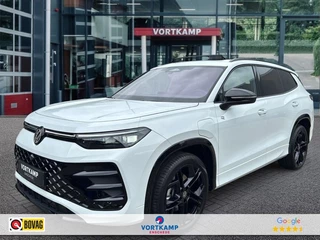 Hoofdafbeelding Volkswagen Tayron Volkswagen Tayron 1.5 TSI R-LINE E-HYBRID BLACK-OPTIK 272PK LEDER/PANO-DAK/TREKHAAK/360-CAMERA