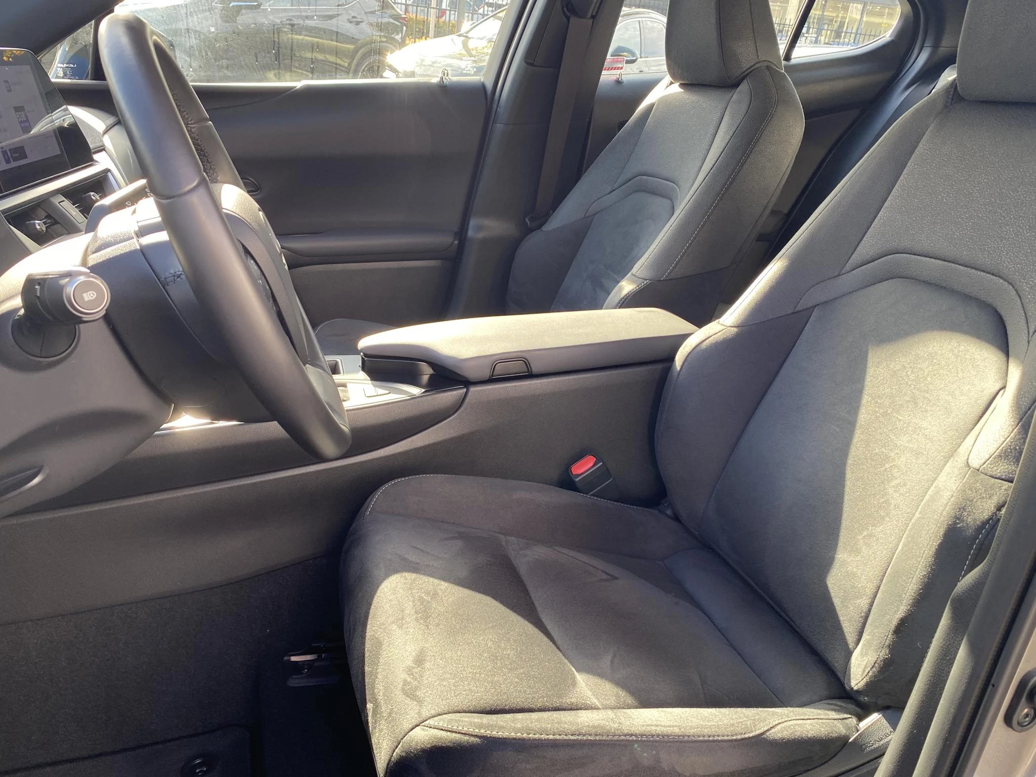 Hoofdafbeelding Lexus UX