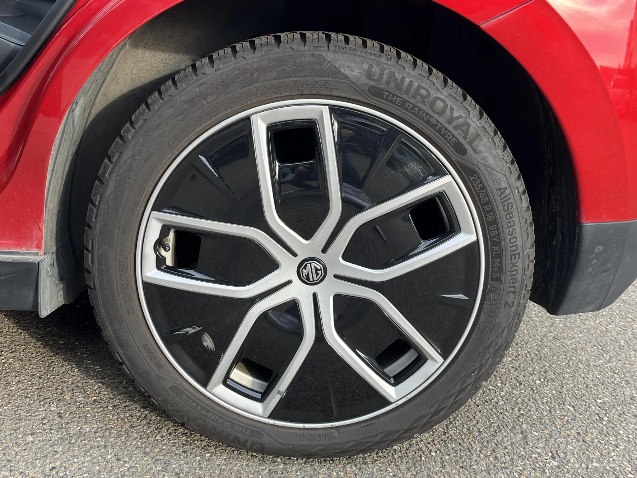 Hoofdafbeelding MG MG4