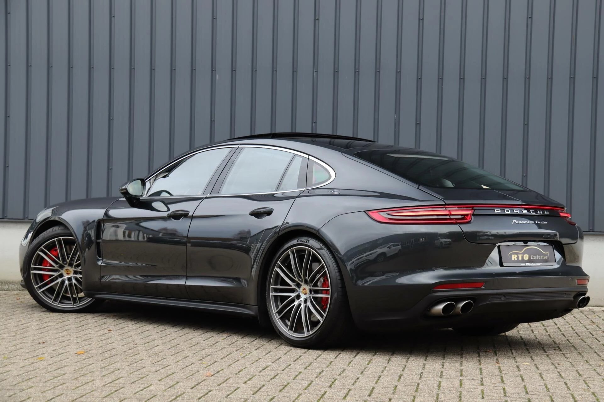 Hoofdafbeelding Porsche Panamera