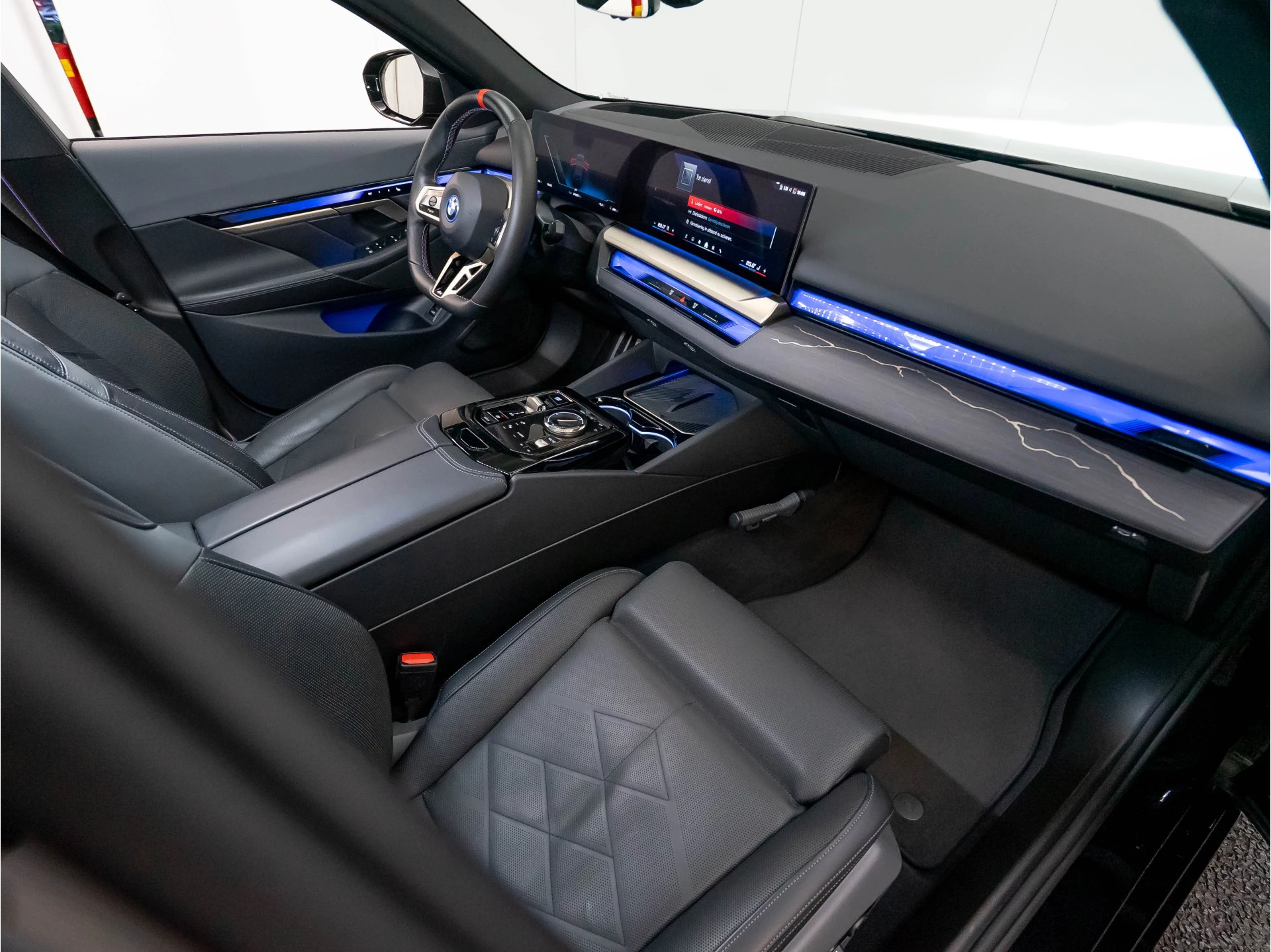 Hoofdafbeelding BMW i5