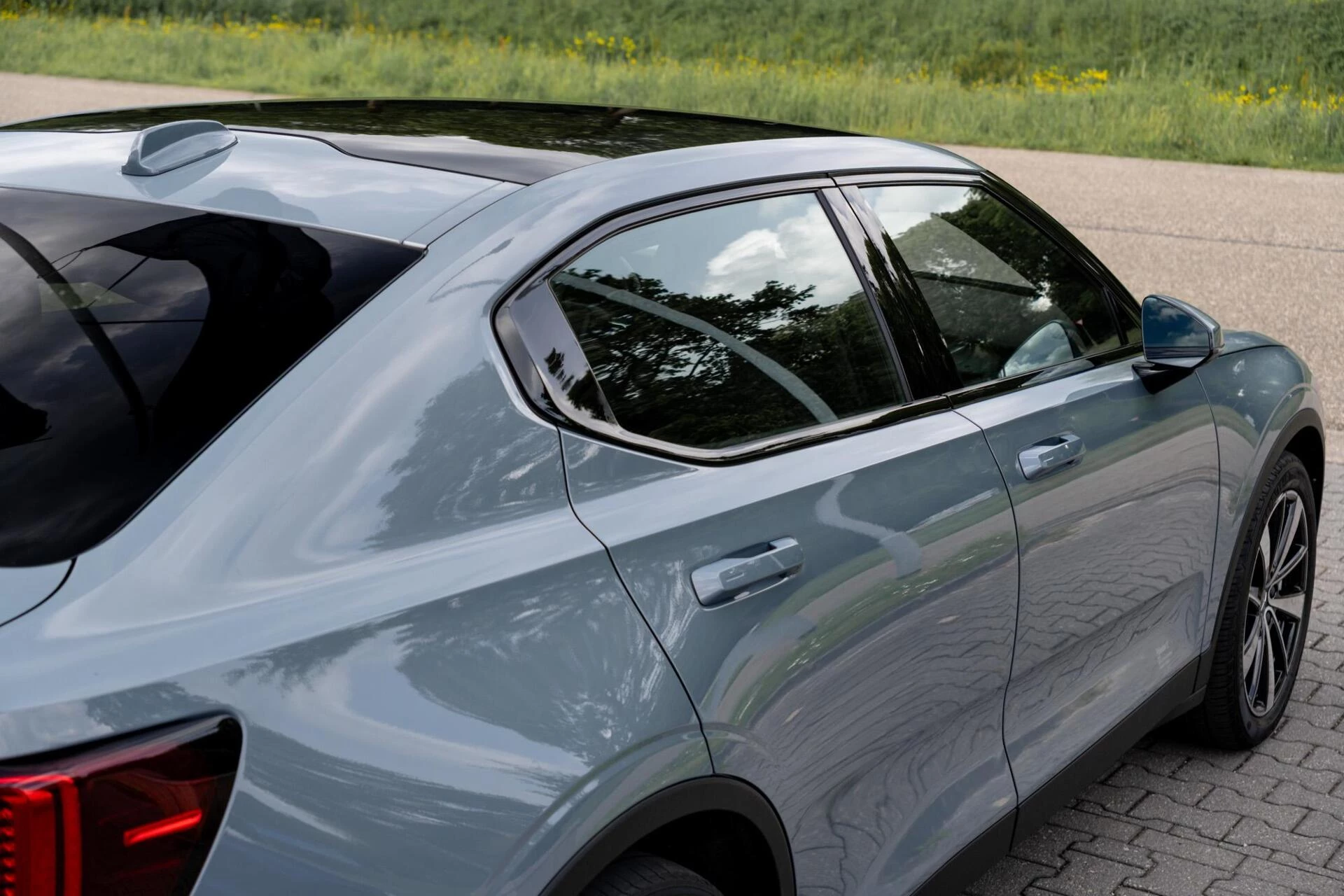 Hoofdafbeelding Polestar 2
