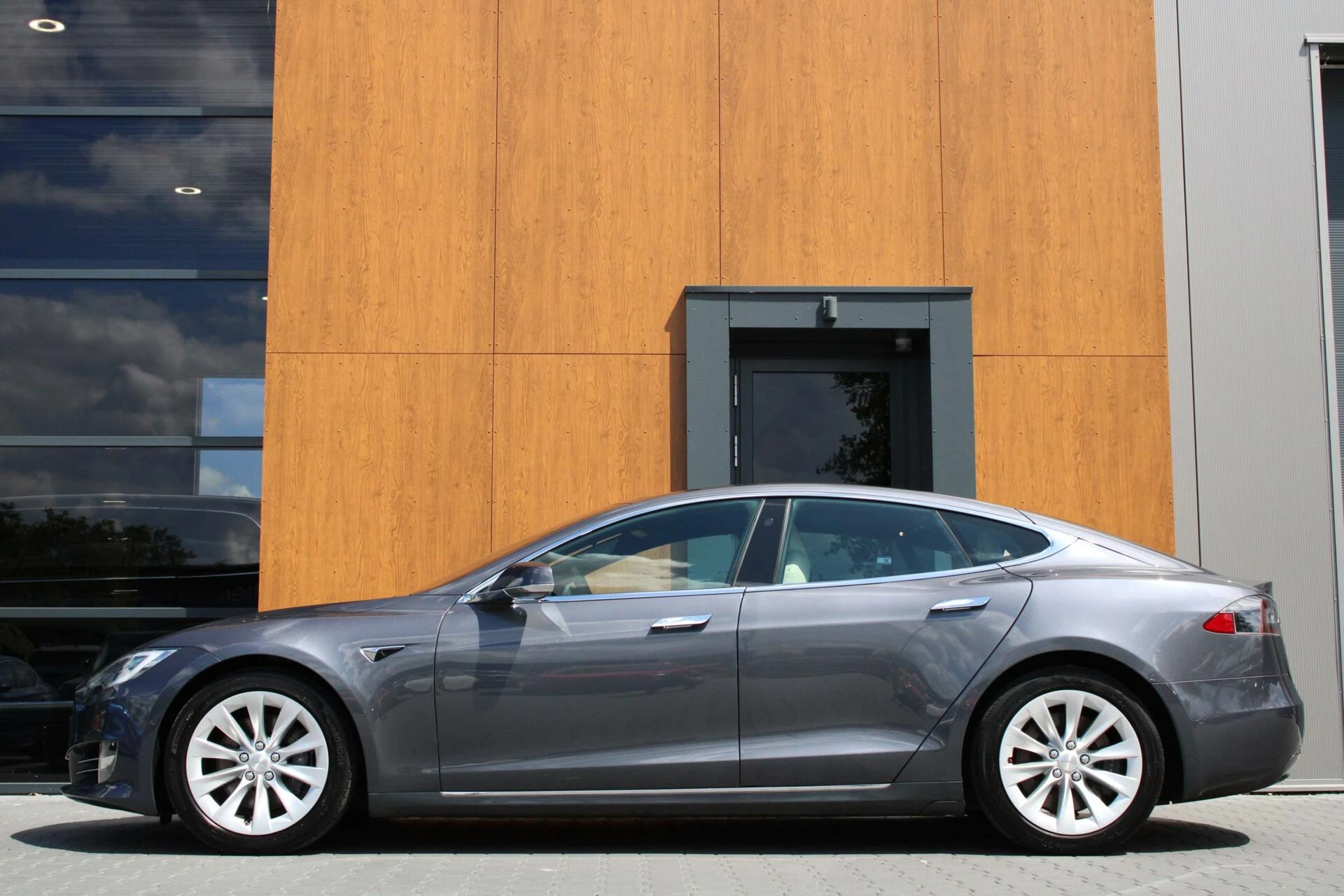 Hoofdafbeelding Tesla Model S