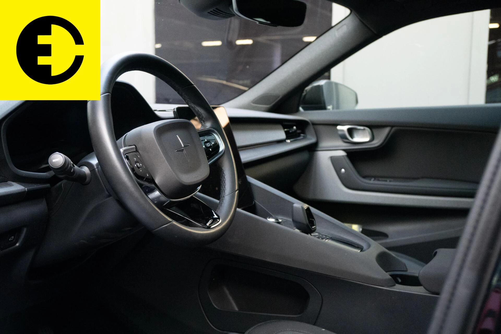 Hoofdafbeelding Polestar 2