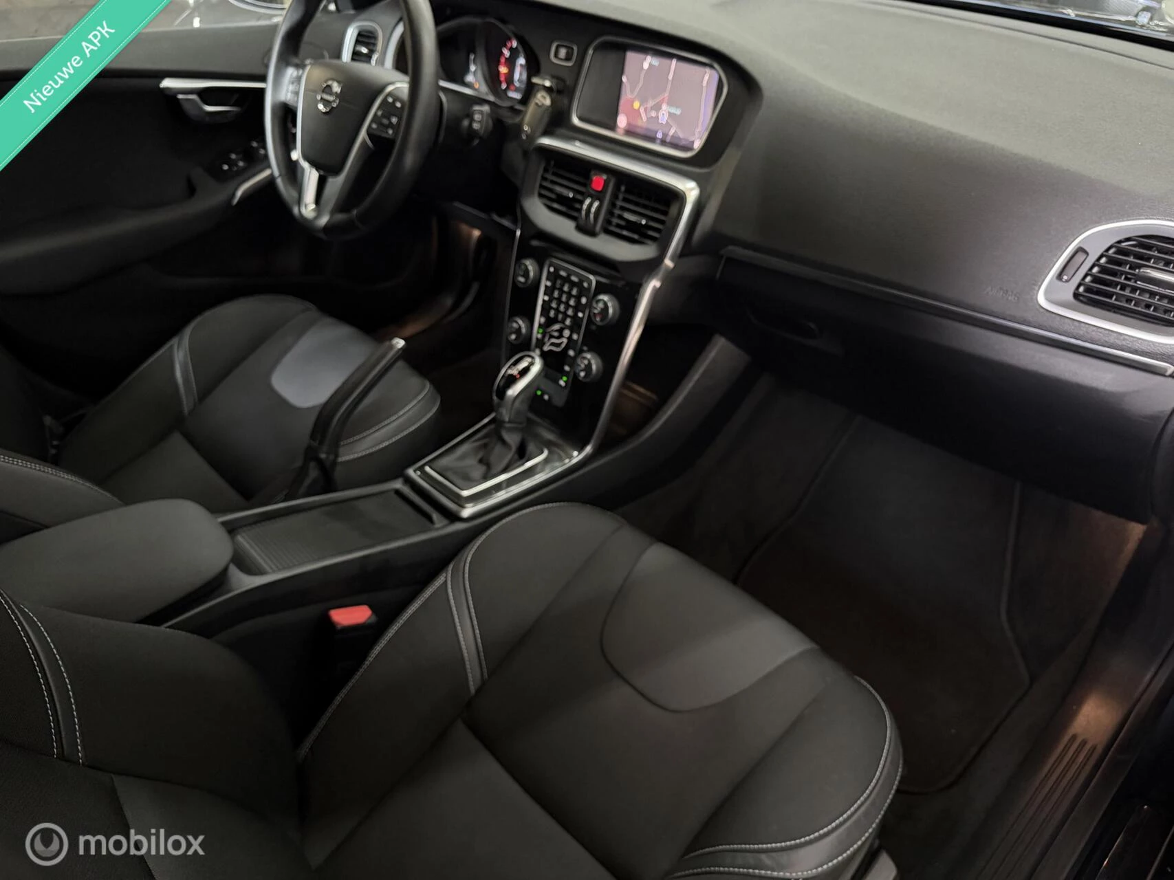 Hoofdafbeelding Volvo V40