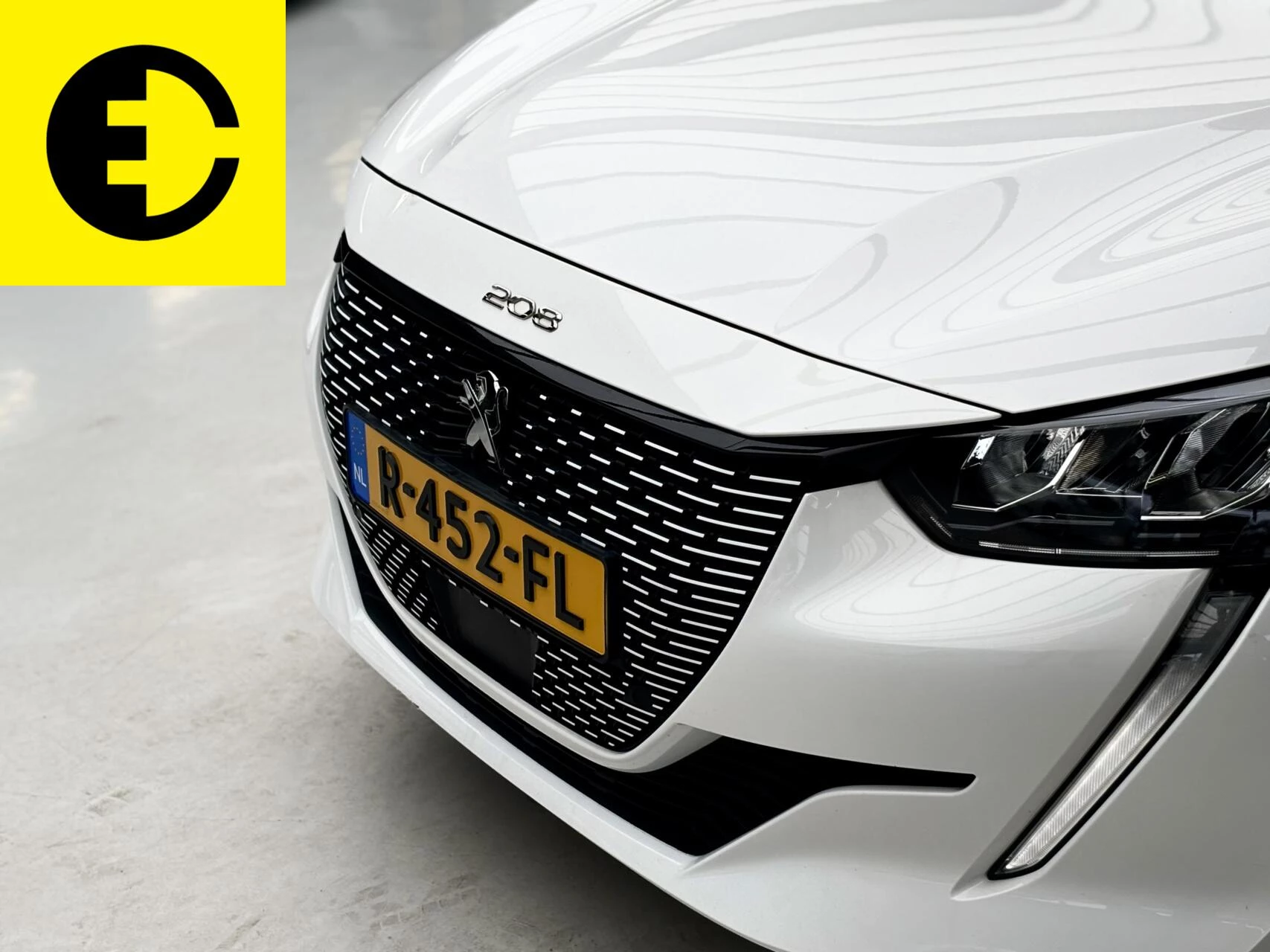 Hoofdafbeelding Peugeot e-208