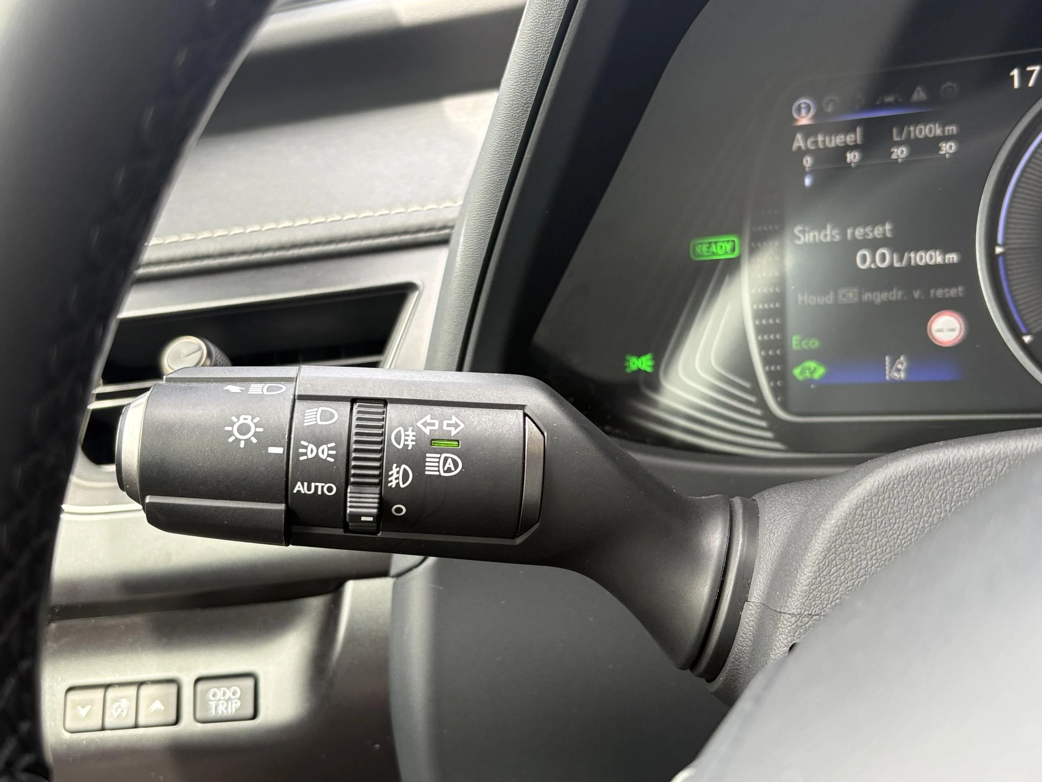 Hoofdafbeelding Lexus UX