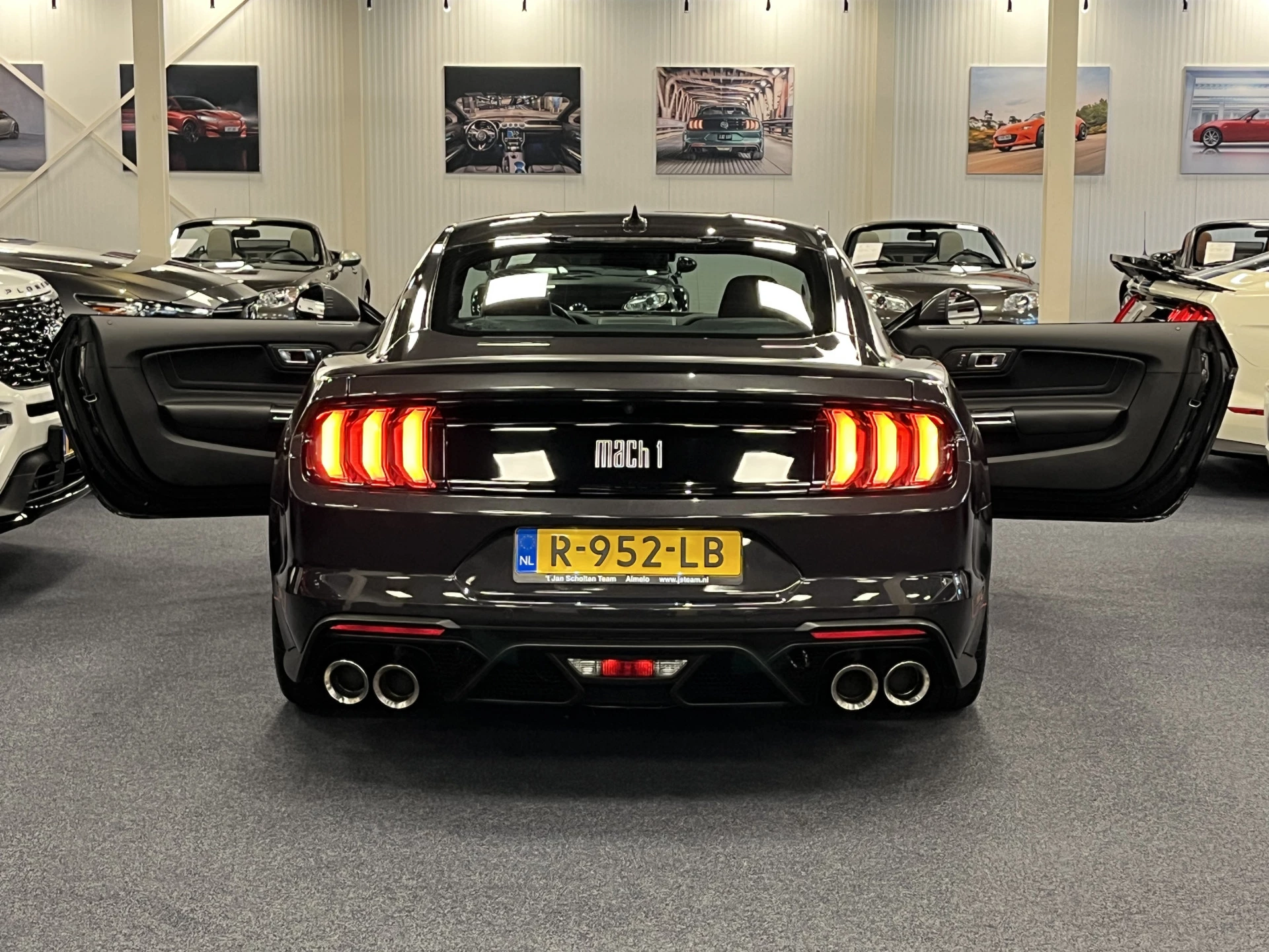Hoofdafbeelding Ford Mustang