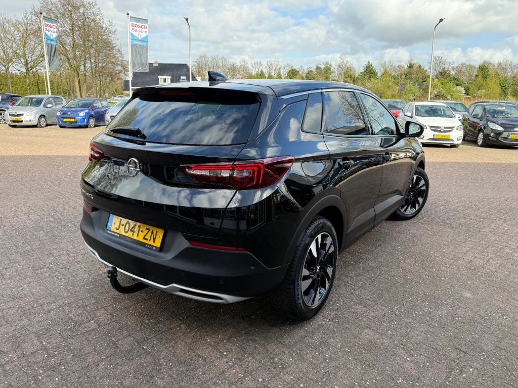 Hoofdafbeelding Opel Grandland X