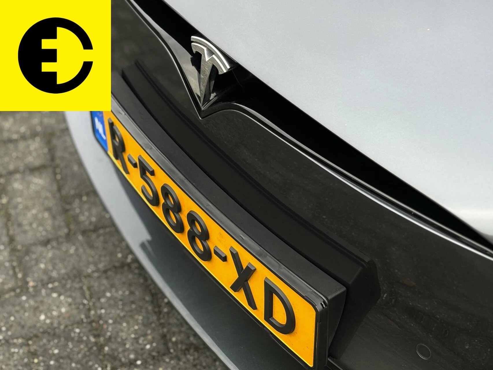 Hoofdafbeelding Tesla Model S