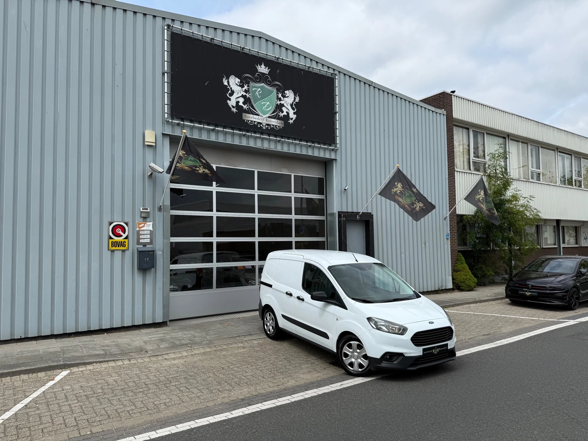 Hoofdafbeelding Ford Transit Courier