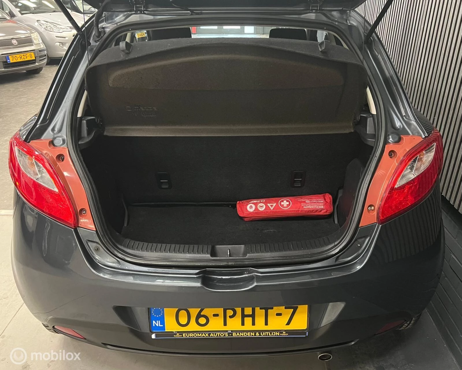 Hoofdafbeelding Mazda 2