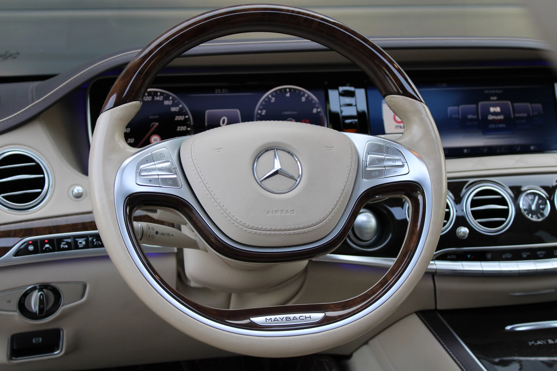 Hoofdafbeelding Mercedes-Benz S-Klasse