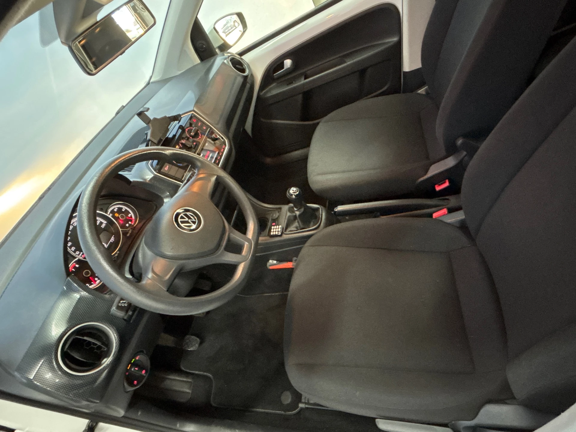 Hoofdafbeelding Volkswagen up!