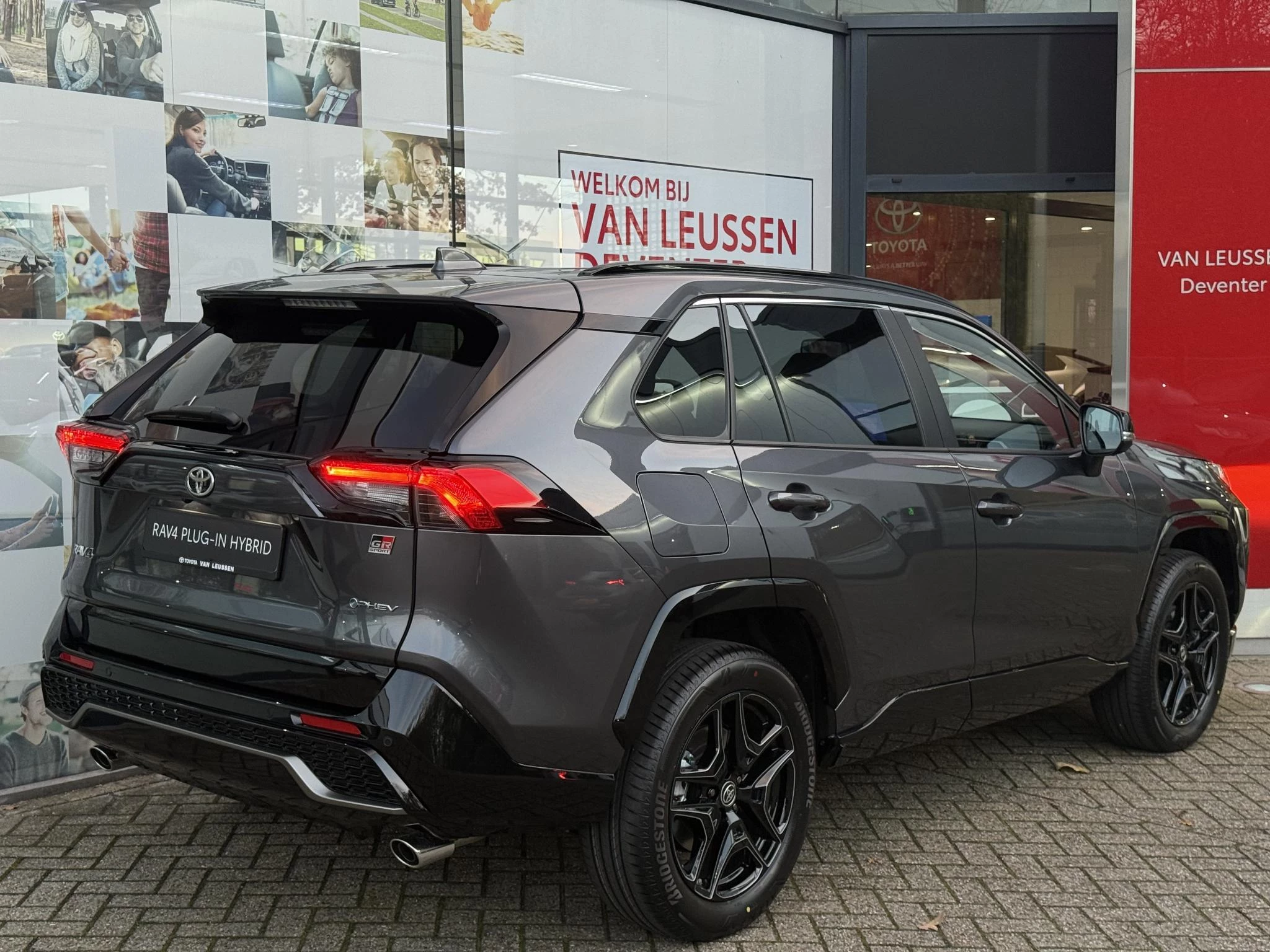 Hoofdafbeelding Toyota RAV4