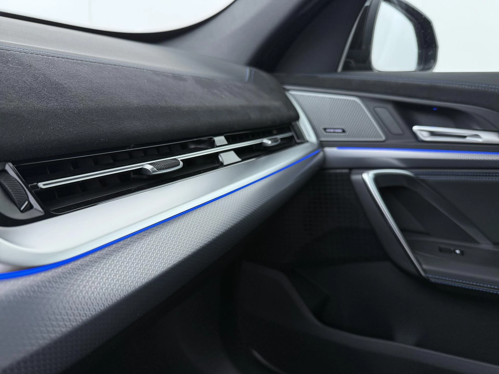 Hoofdafbeelding BMW iX1